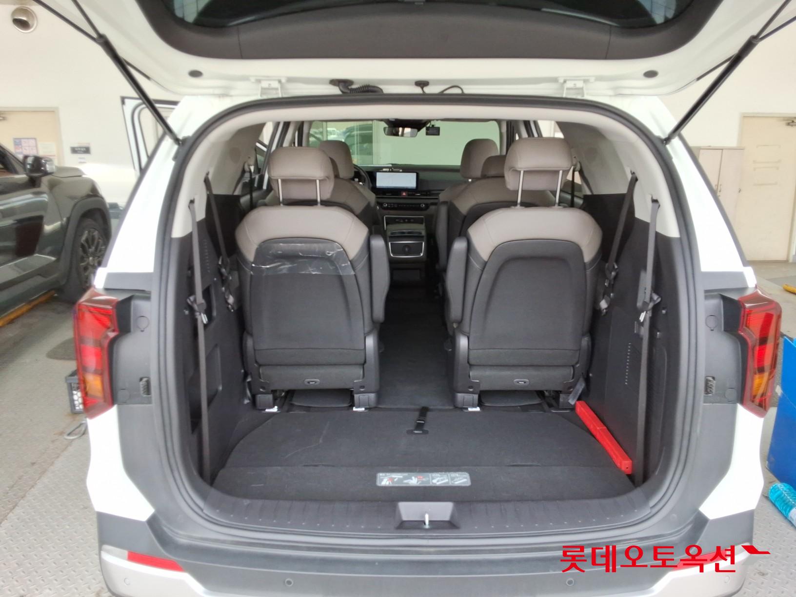 Kia Carnival id 3822968 из Кореи 38