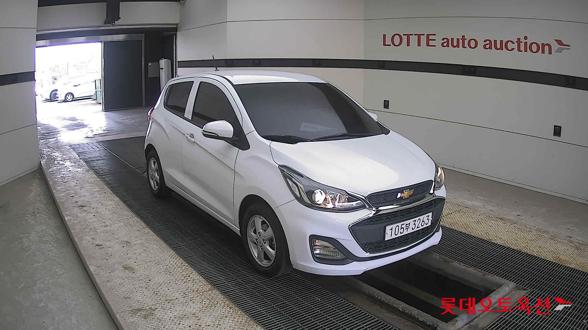 Korea G M Spark 1.0 2021 Pure White из Кореи, фото 2