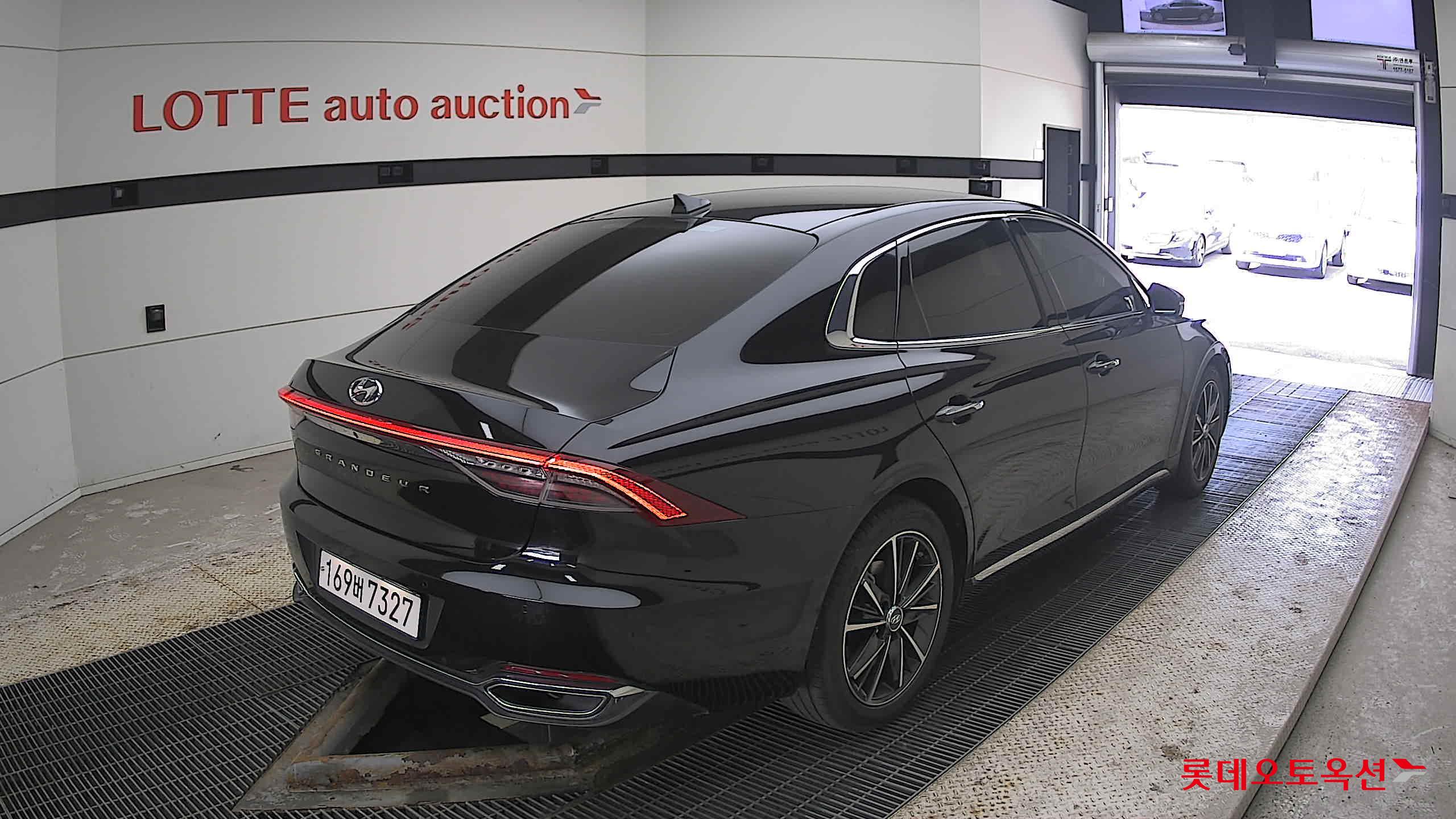 Hyundai Grandeur 2021 Midnight Black Pearl из Кореи, фото 4
