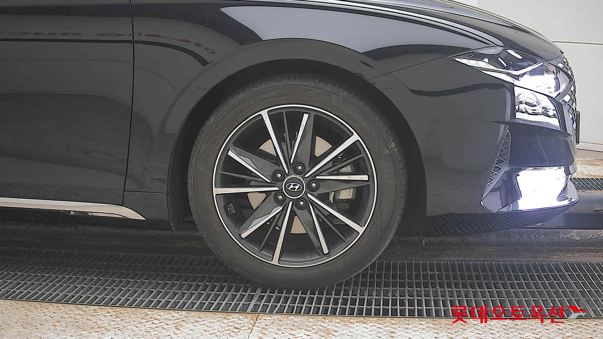 Hyundai Grandeur id 3822859 из Кореи 23