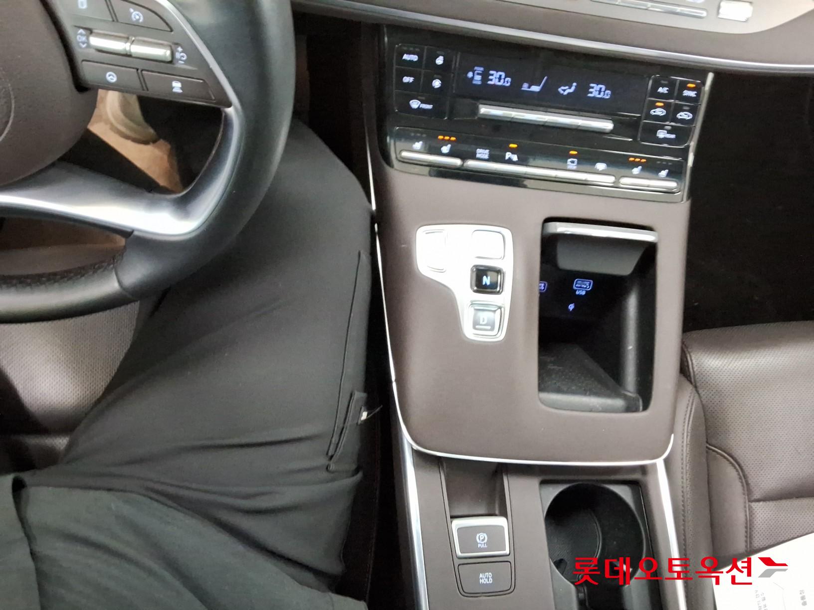 Hyundai Grandeur id 3822859 из Кореи 33