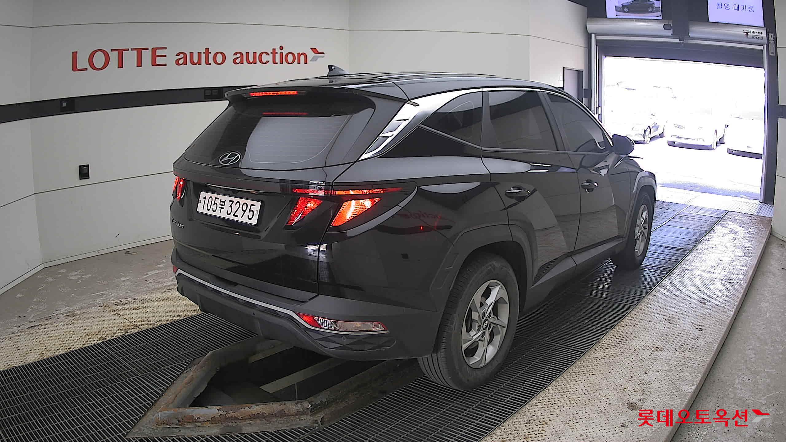 Hyundai Tucson 2022 Phantom Black Pearl из Кореи, фото 4