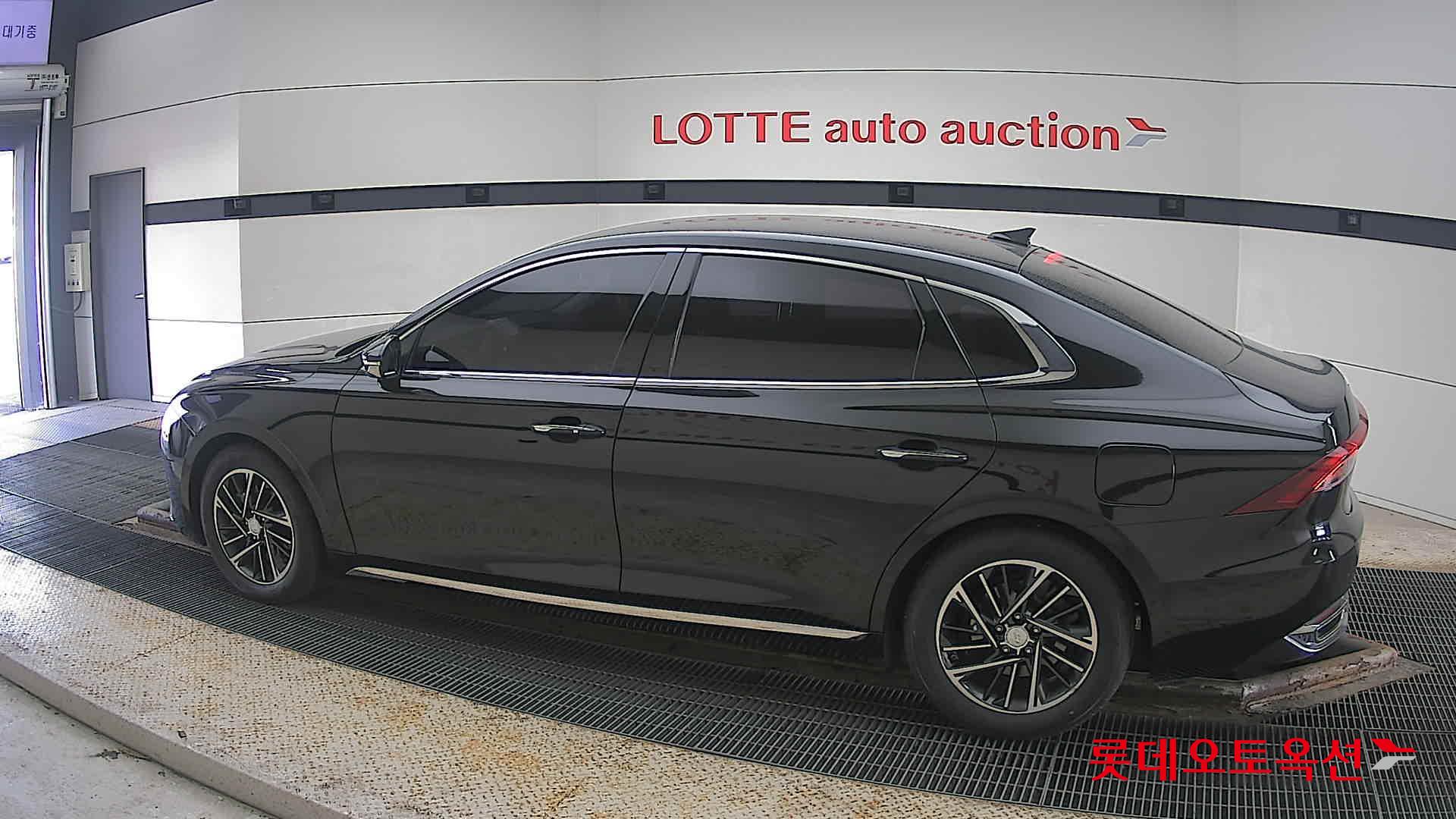 Hyundai Grandeur id 3822874 из Кореи 11