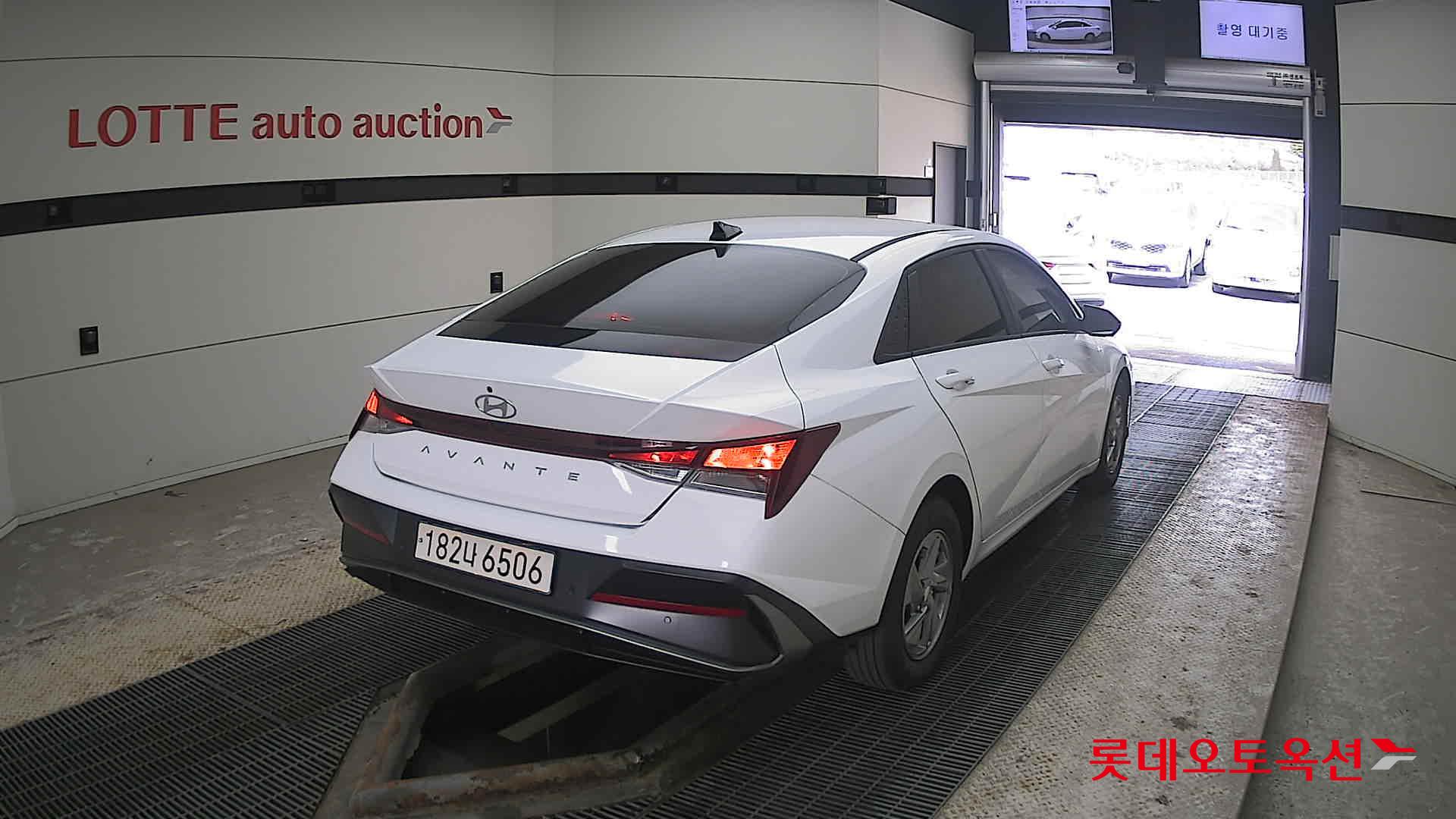 Hyundai Avante id 3822877 из Кореи 20