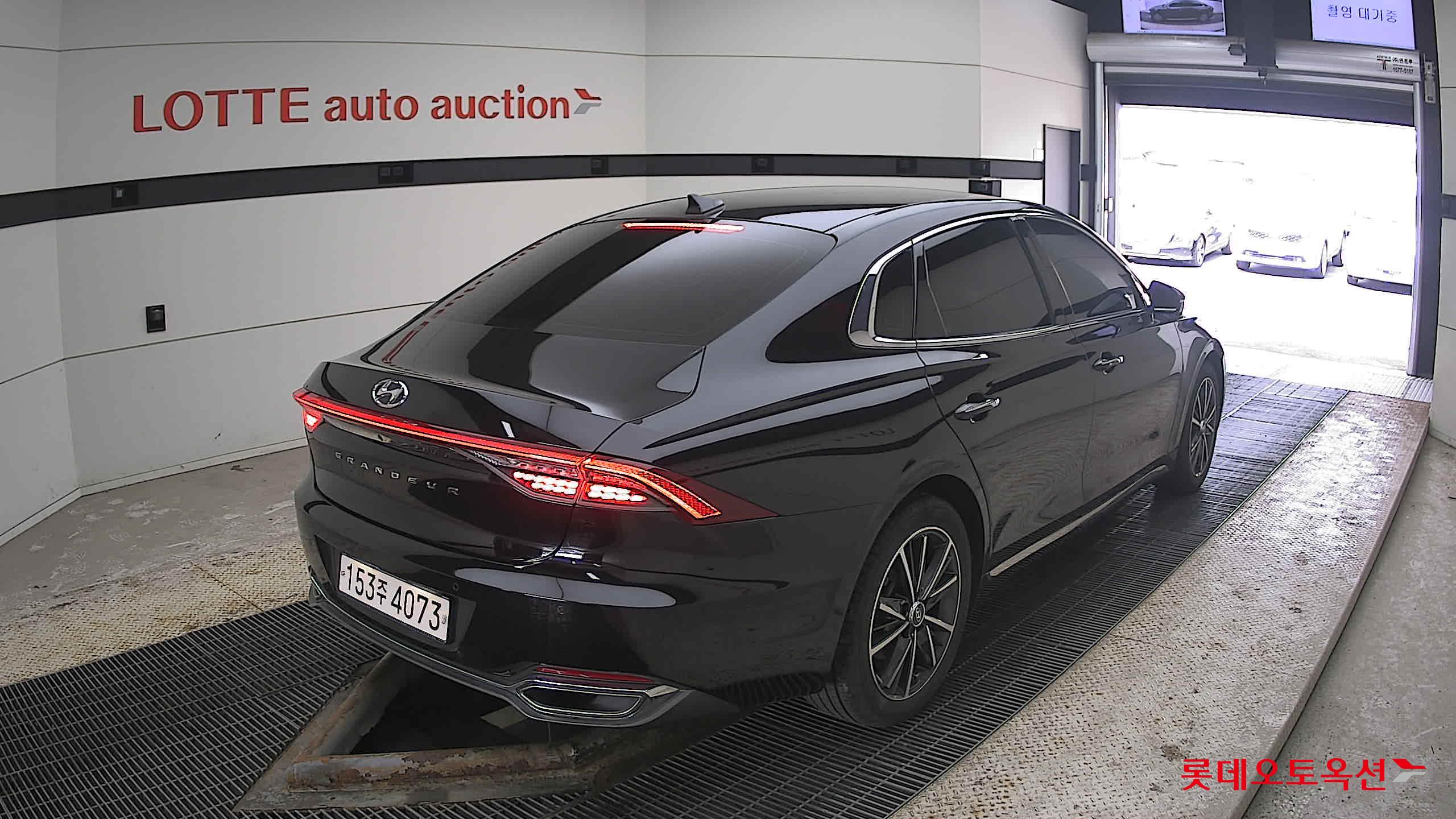 Hyundai Grandeur 2022 Midnight Black Pearl из Кореи, фото 4