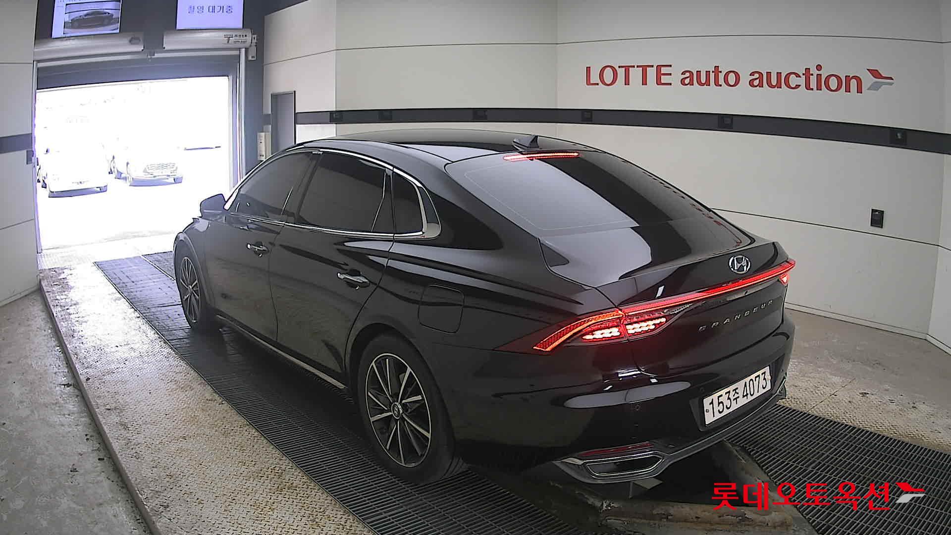 Hyundai Grandeur 2022 Midnight Black Pearl из Кореи, фото 6