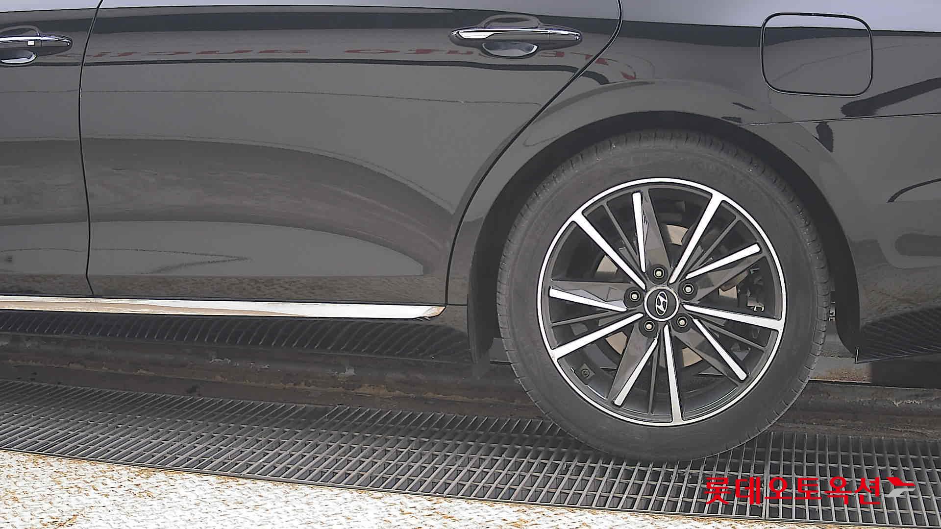 Hyundai Grandeur id 3822865 из Кореи 22