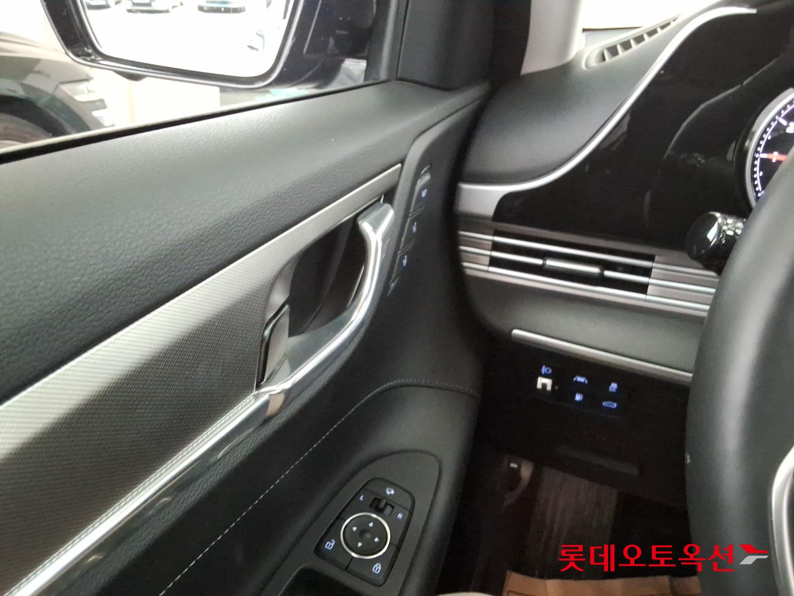 Hyundai Grandeur id 3822865 из Кореи 28