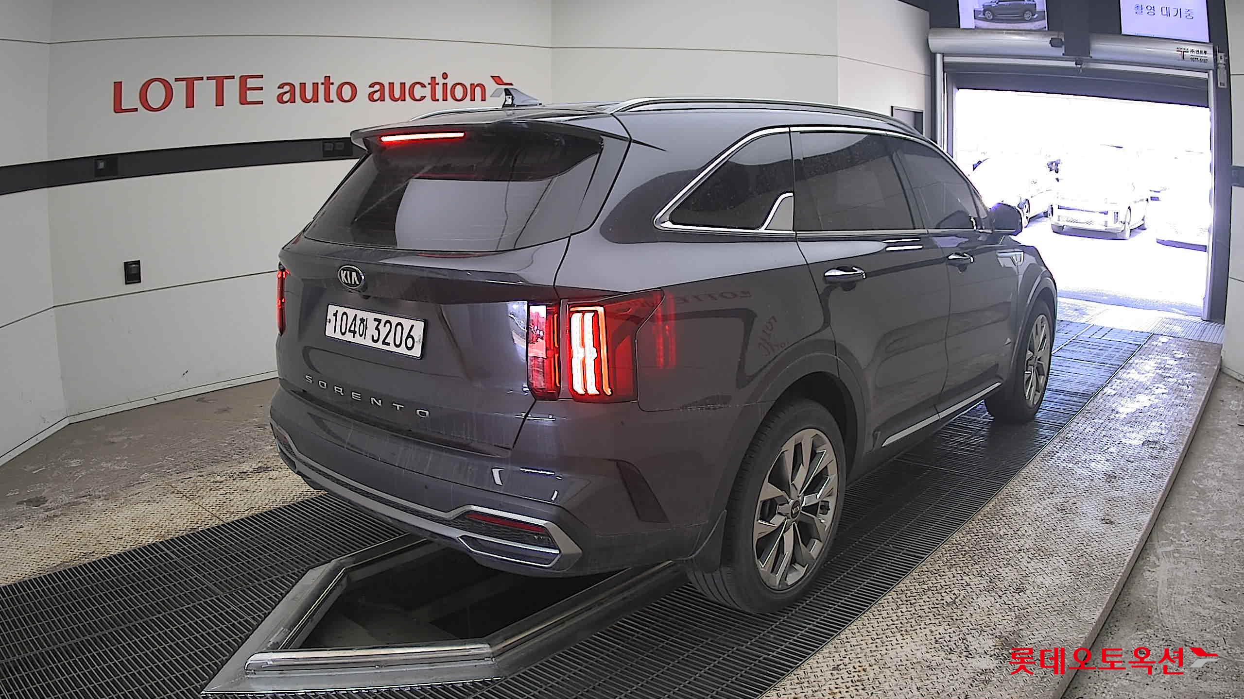 Kia Sorento - 5