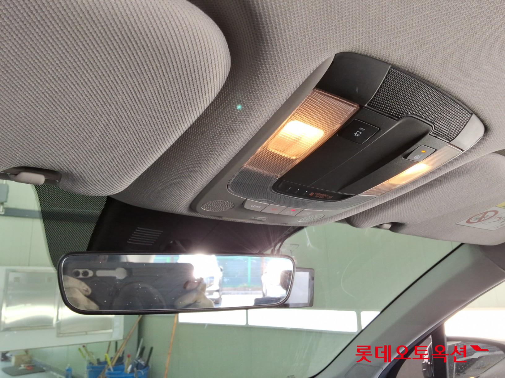 Kia Sorento - 31