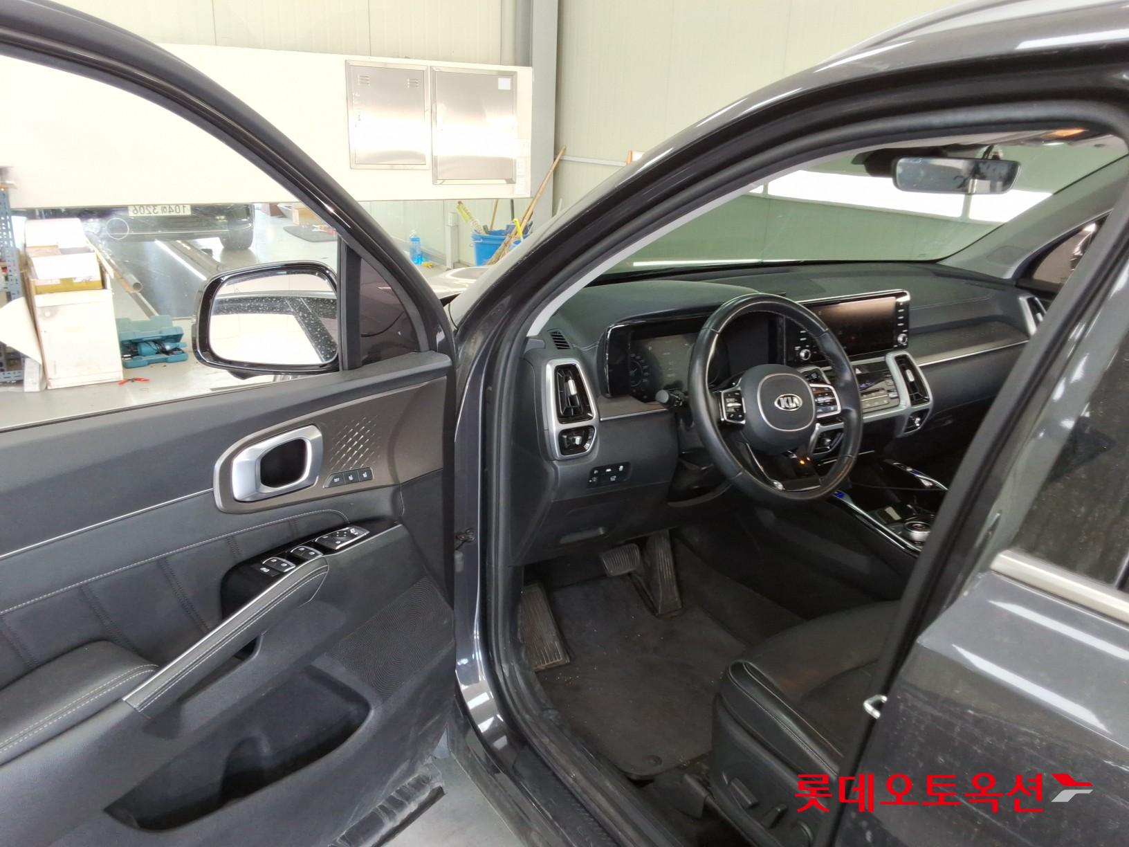 Kia Sorento - 35