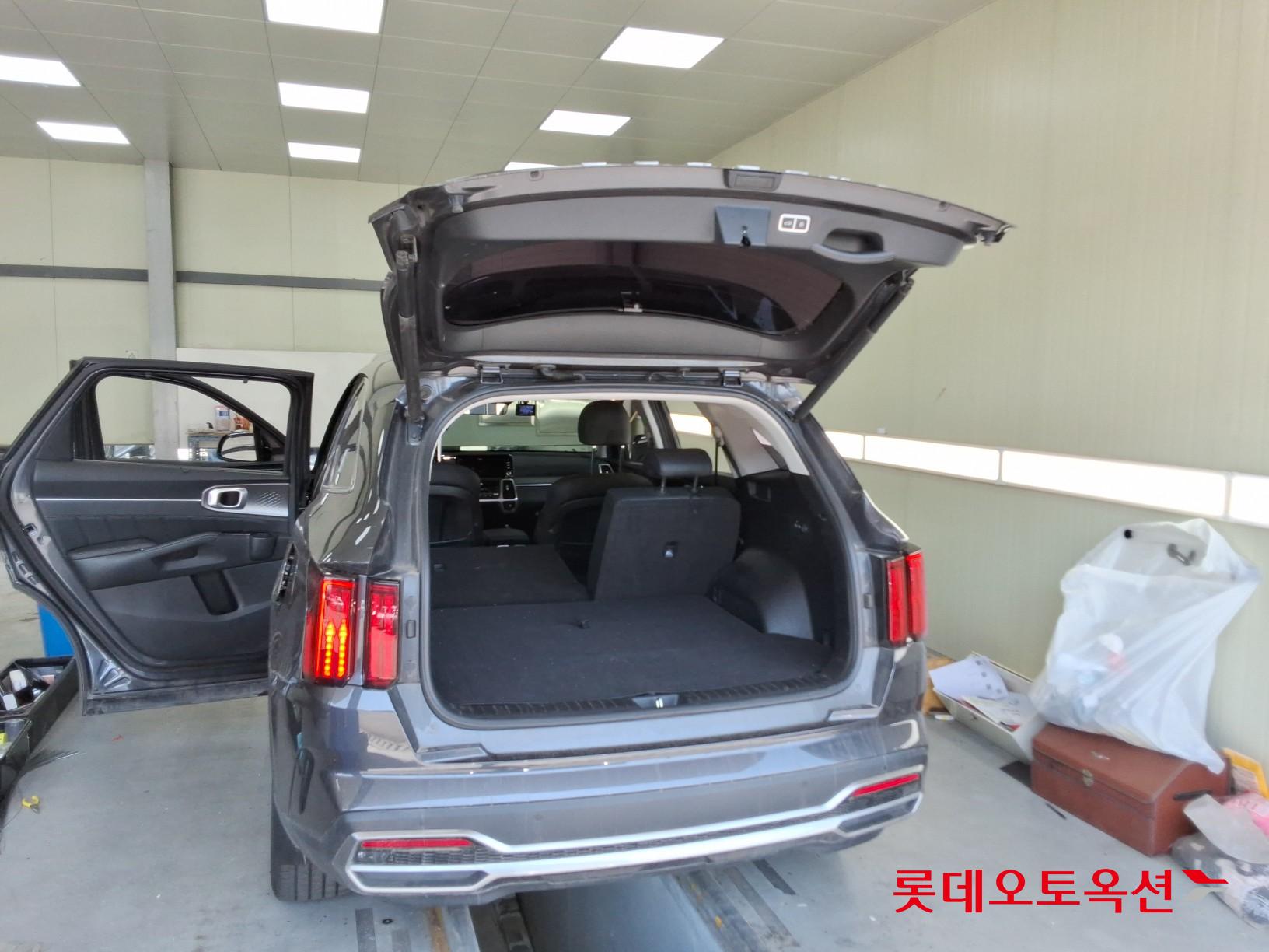 Kia Sorento - 9