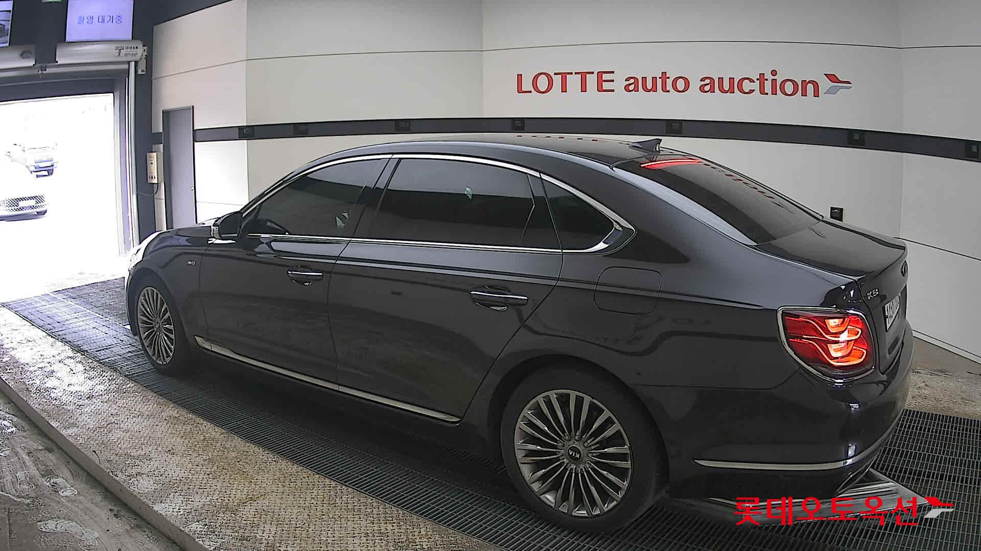 Kia K9 id 3888375 из Кореи 10