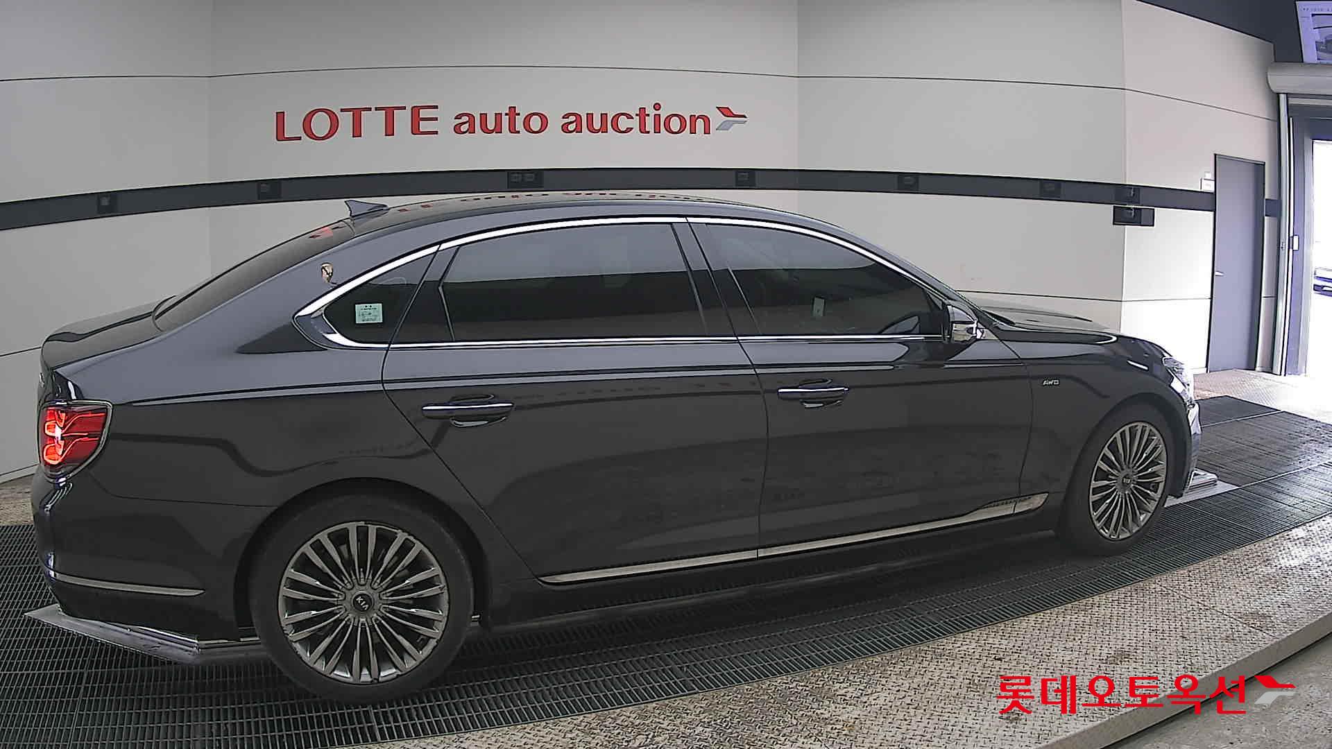 Kia K9 id 3888375 из Кореи 18