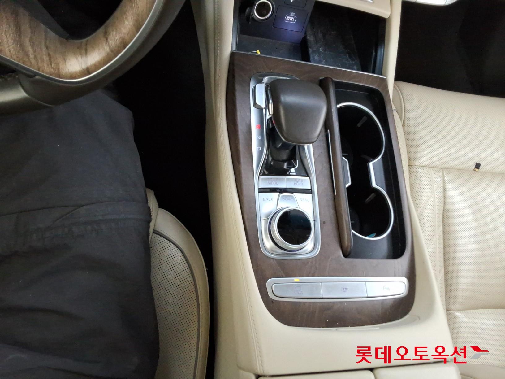 Kia K9 id 3888375 из Кореи 31