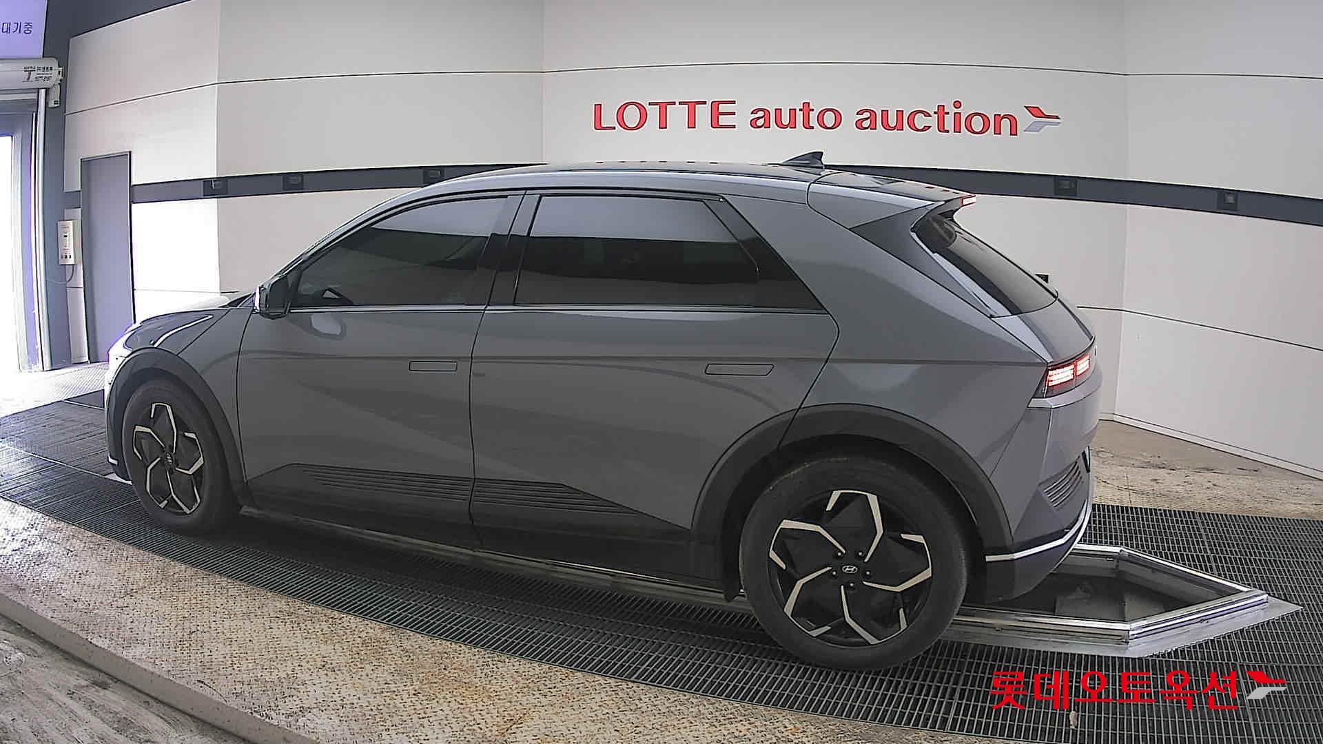 هيونداي أيونيك