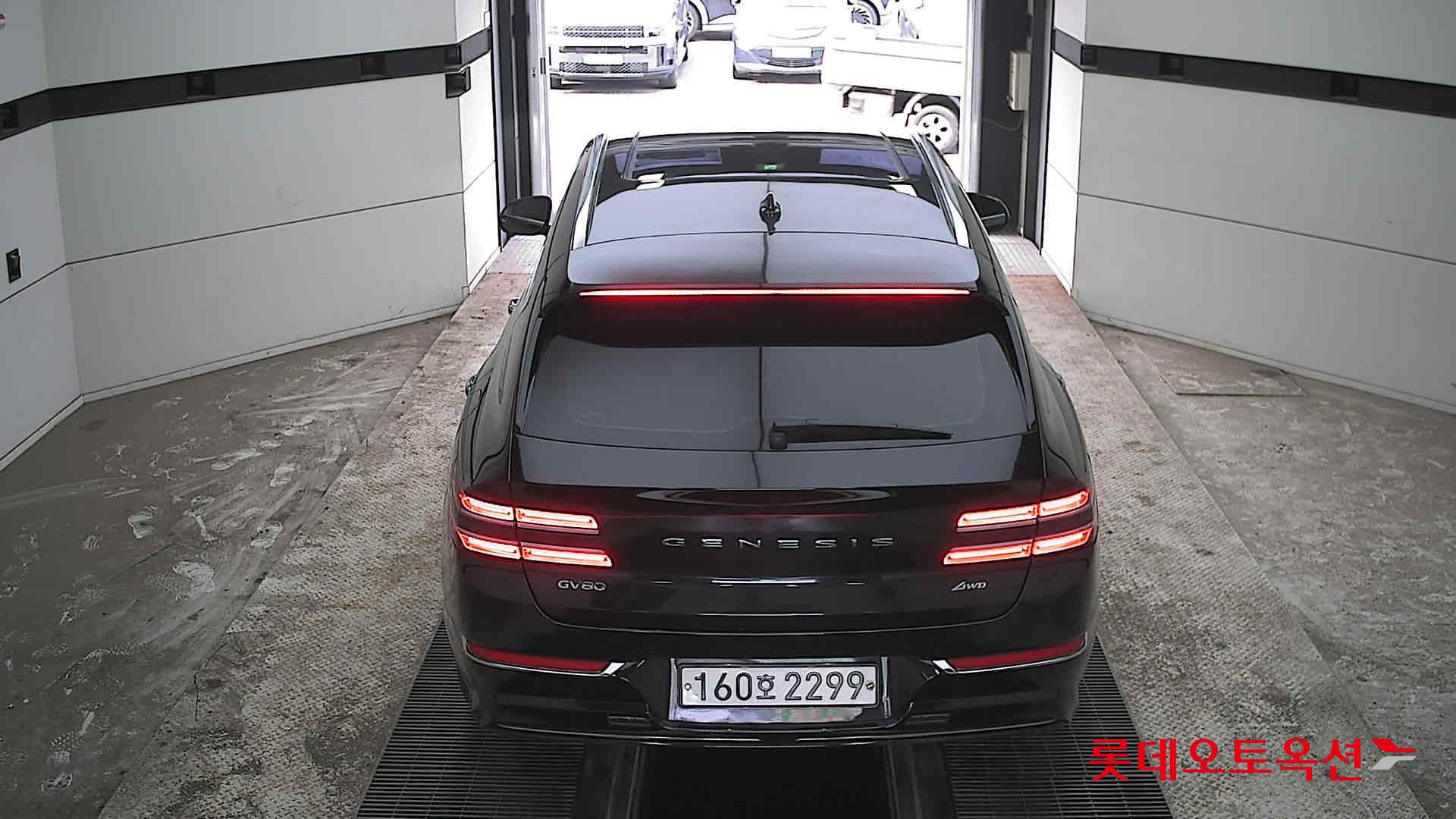 جينسس جي في 80