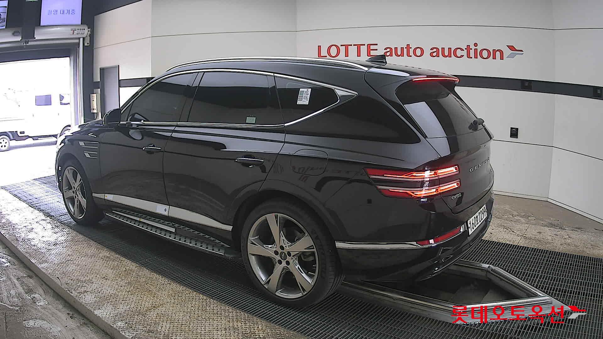 جينسس جي في 80