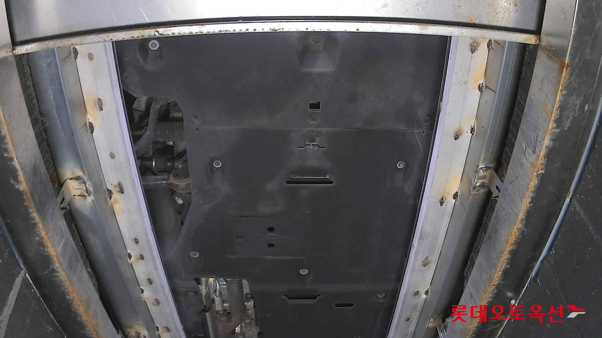 جينسس جي في 80