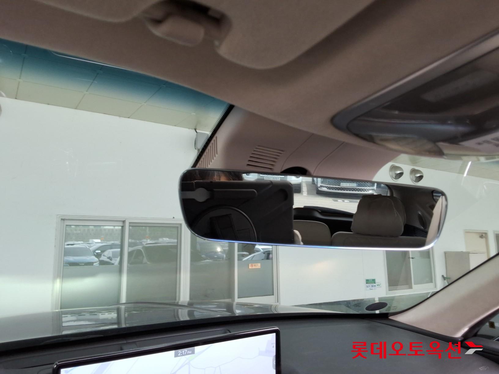 جينسس جي في 80