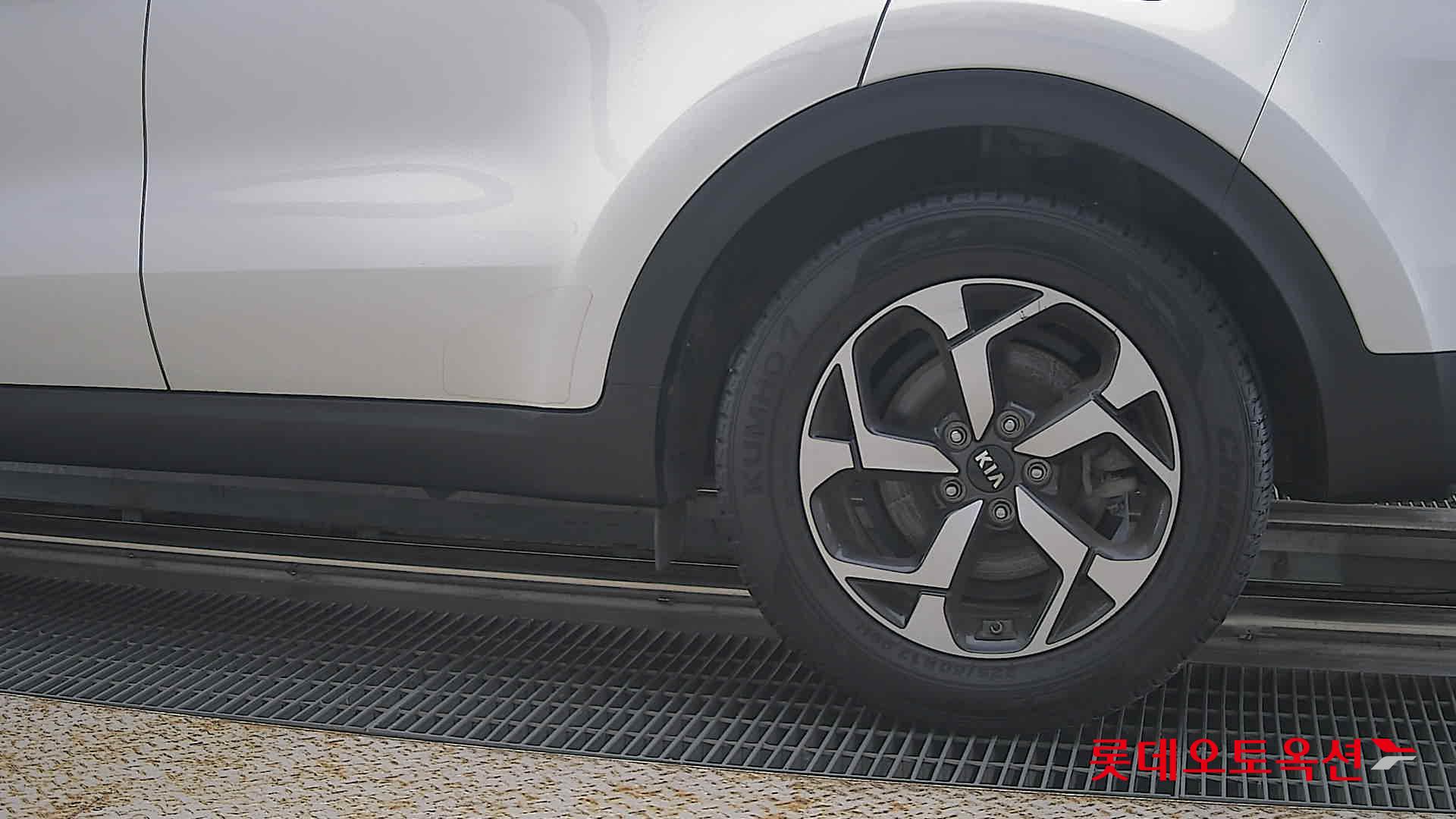 2022 - kia sportage