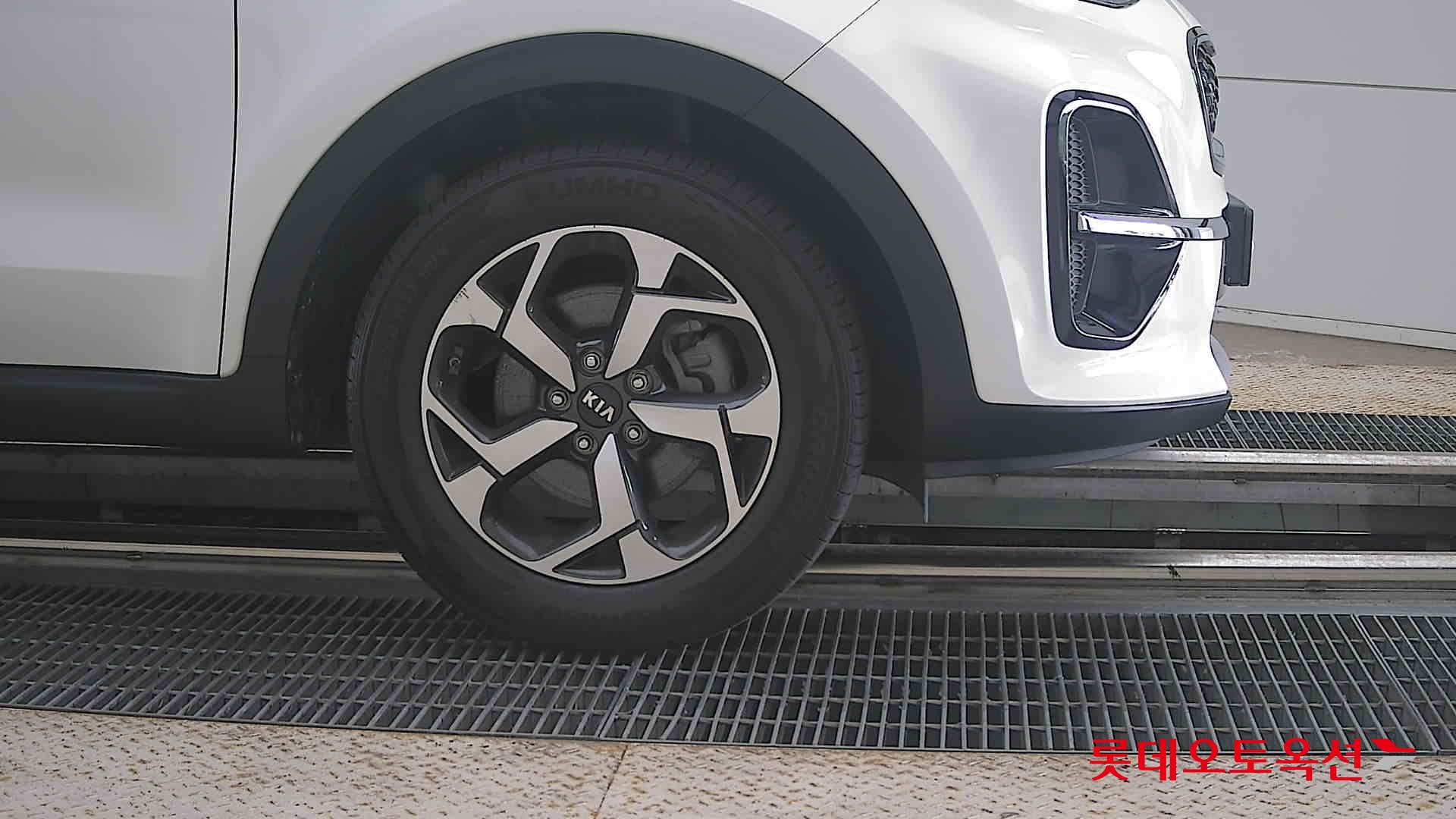 2022 - kia sportage