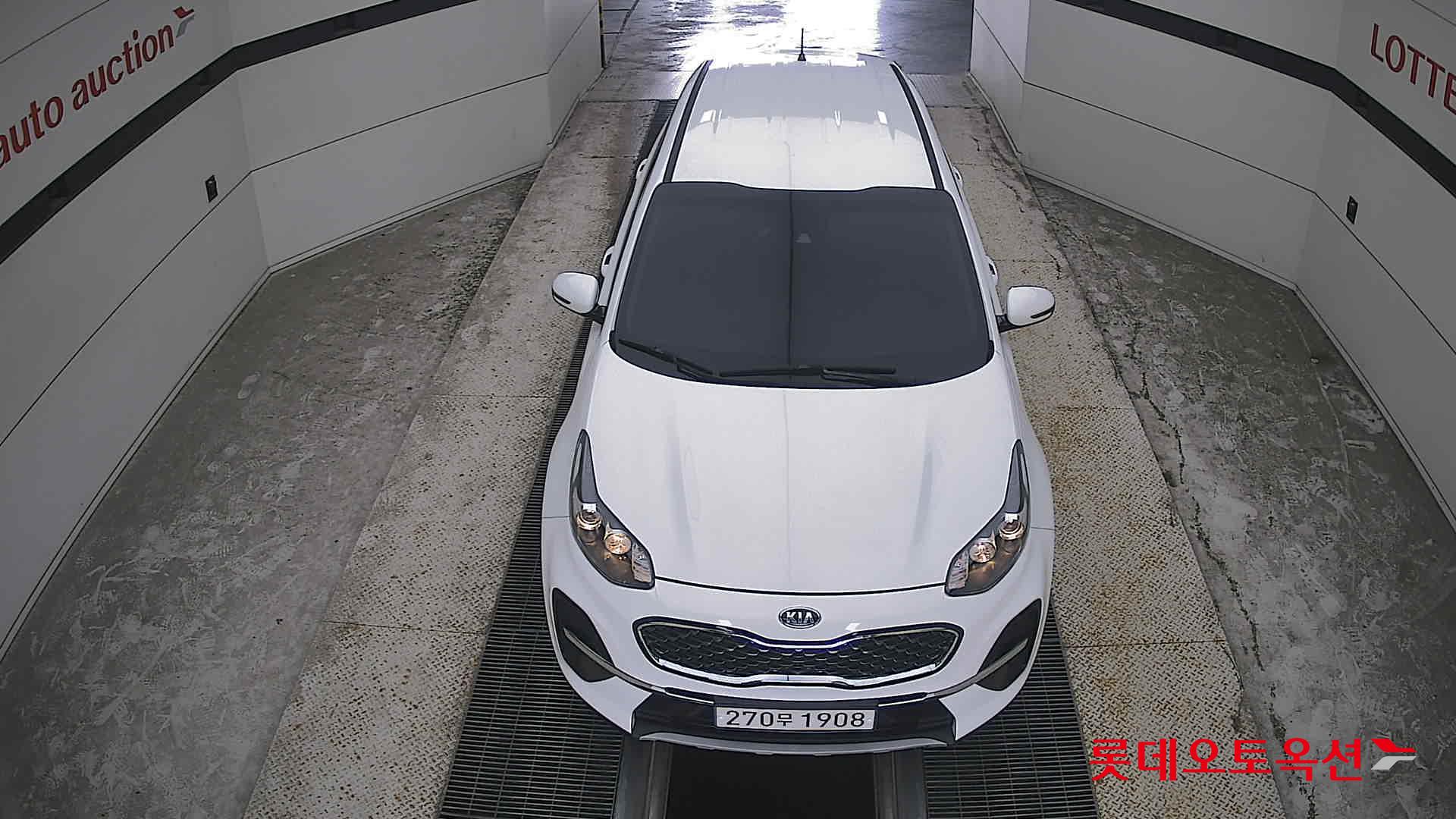 2022 - kia sportage