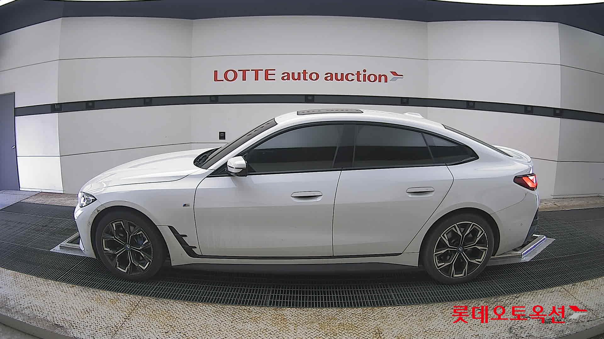BMW i4 - 13