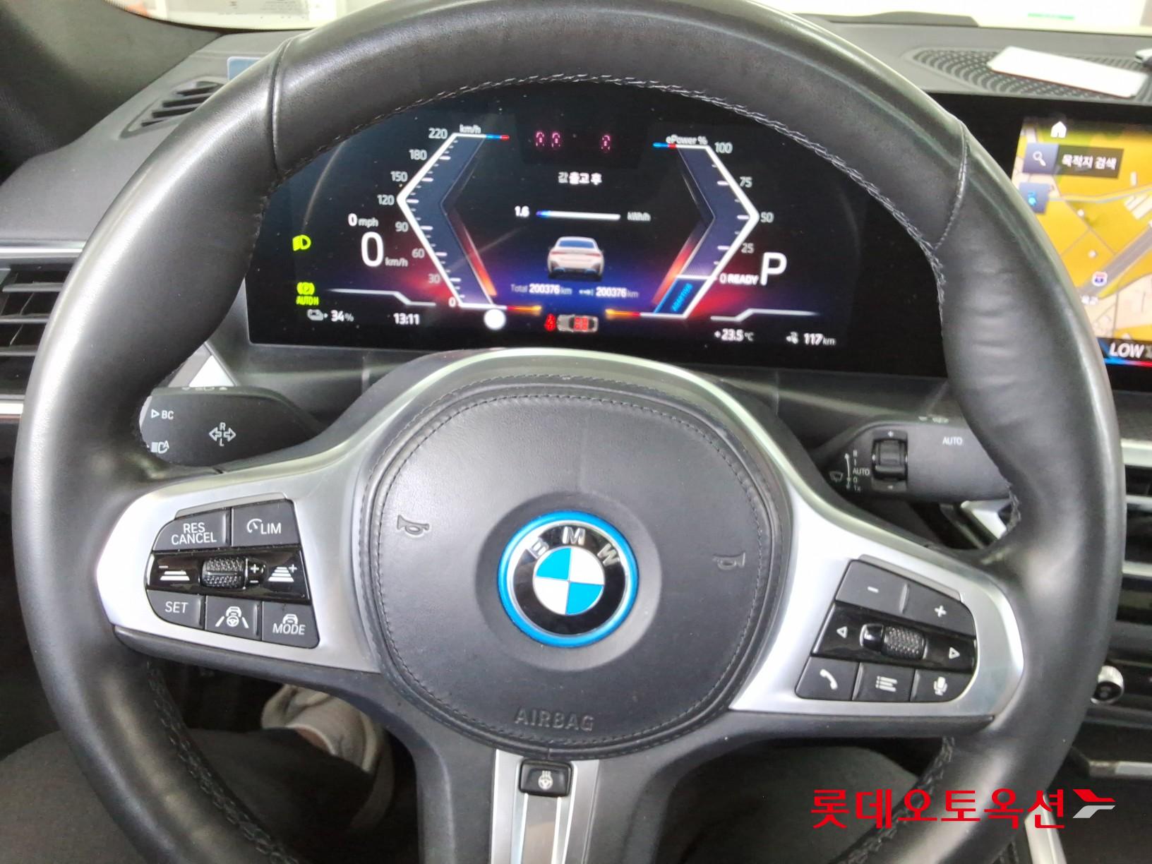 BMW i4 - 30
