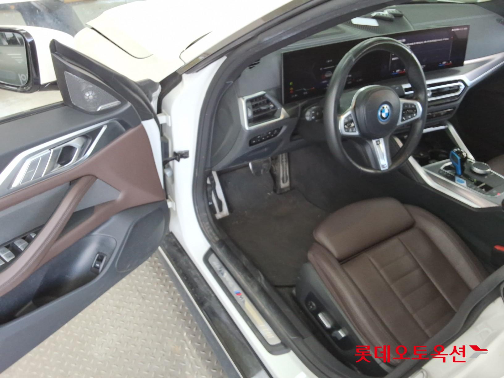 BMW i4 - 37