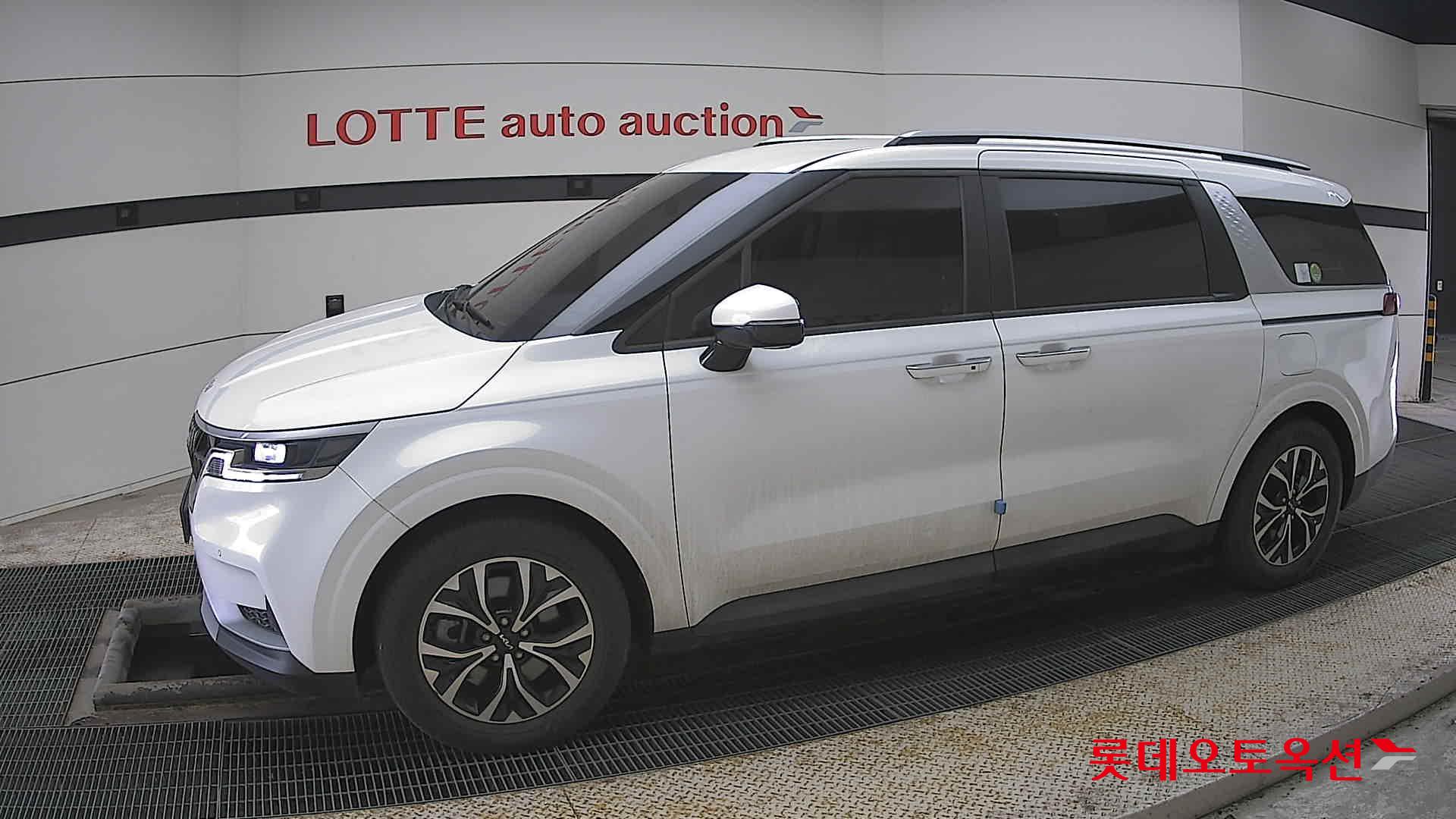 كيا كارنفال