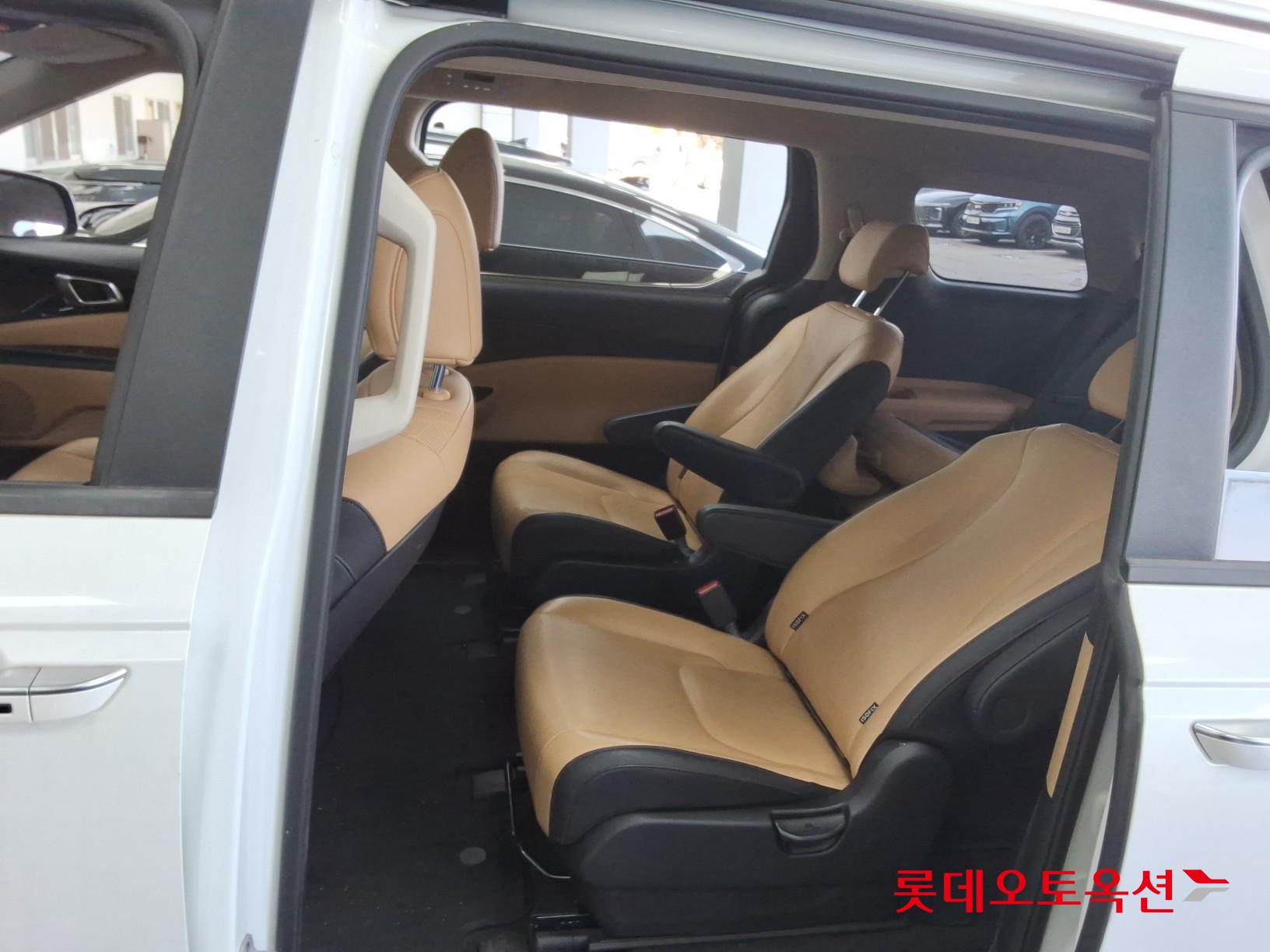 كيا كارنفال