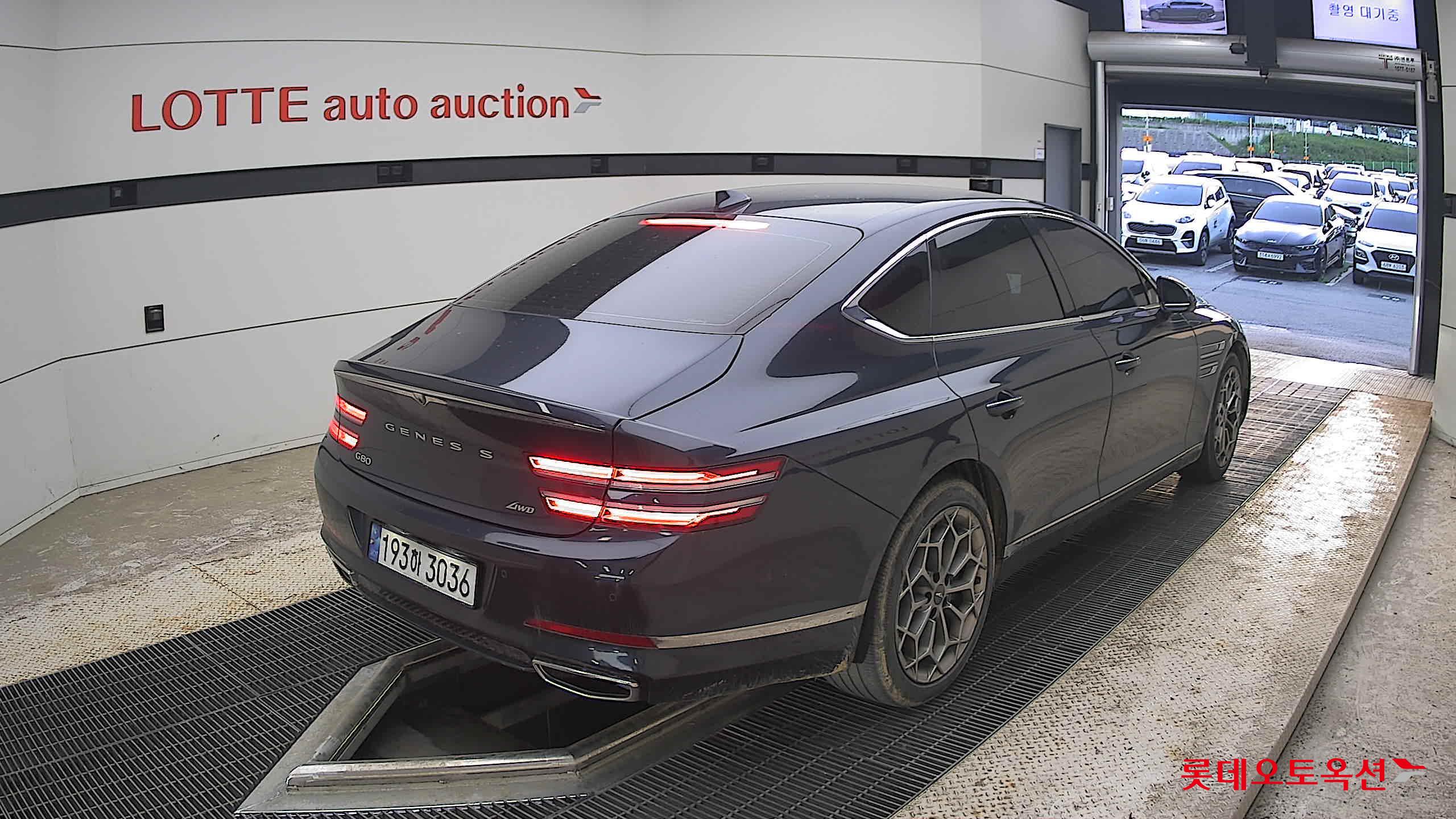 2022 - genesis g80