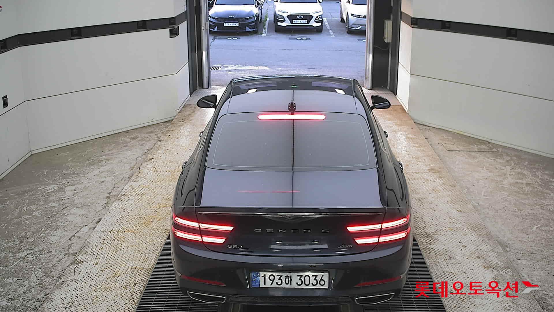 2022 - genesis g80