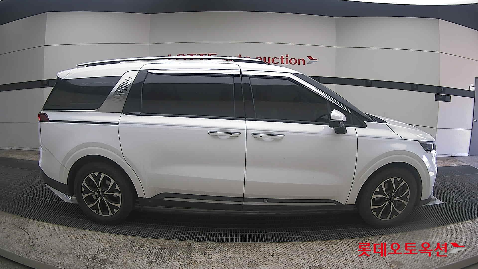 كيا كارنفال