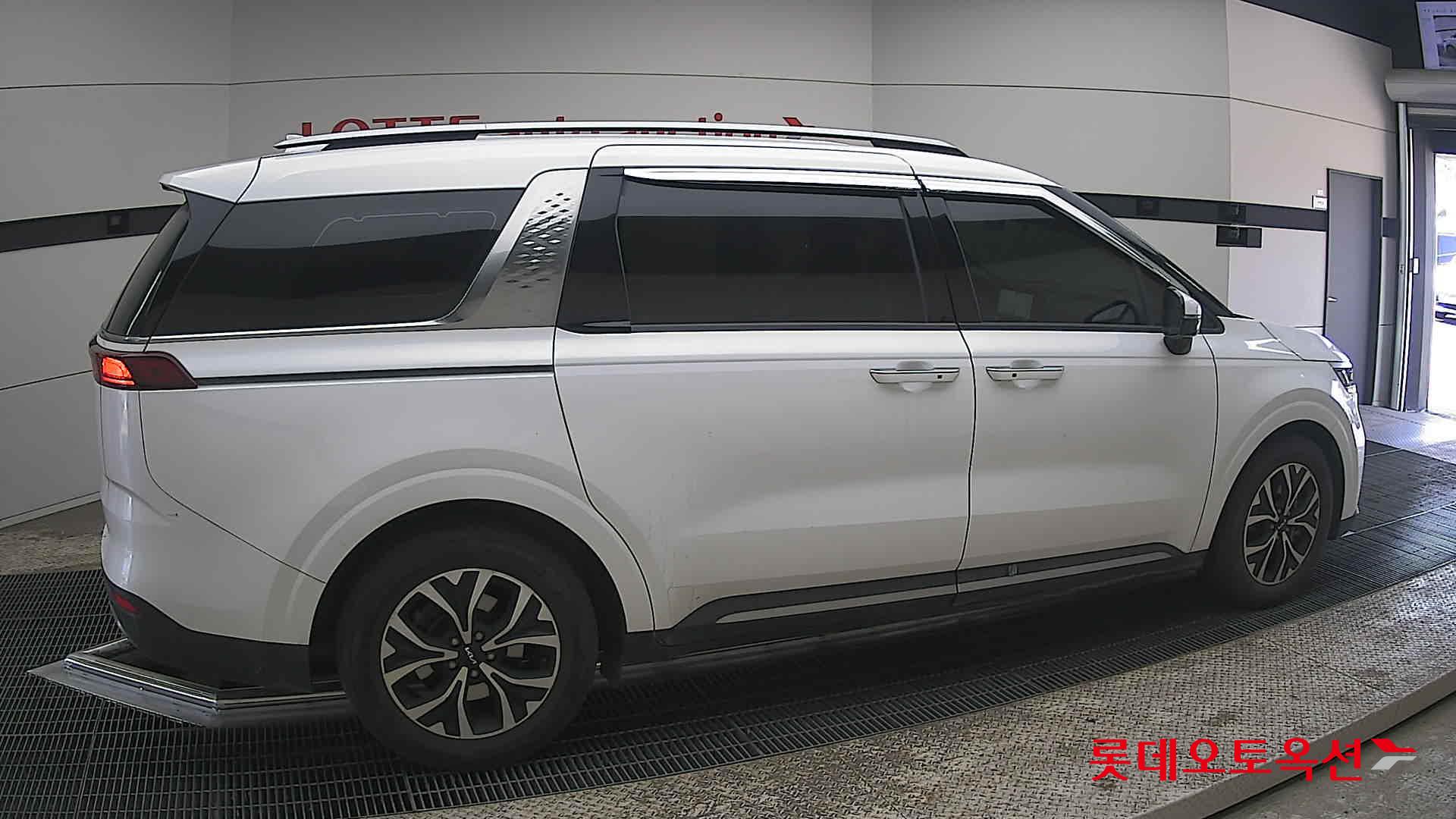 كيا كارنفال