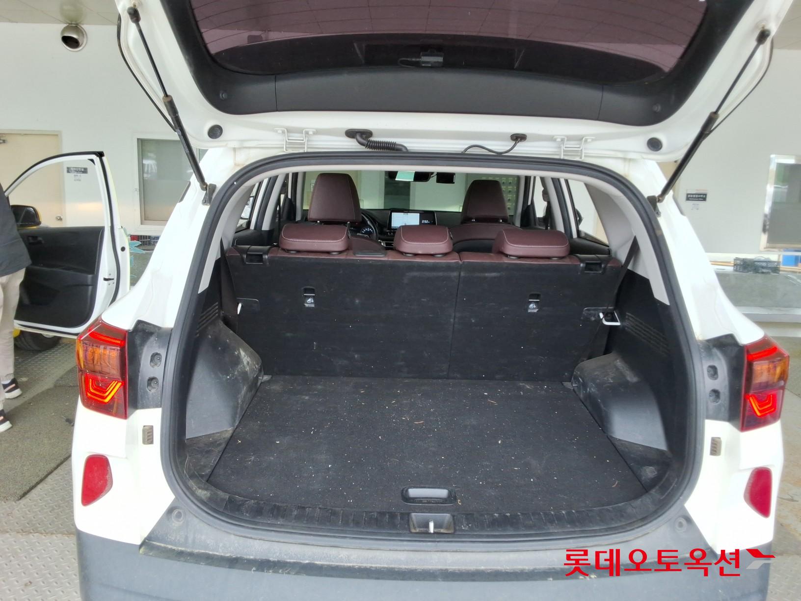 Kia Seltos 2021 - Image 9