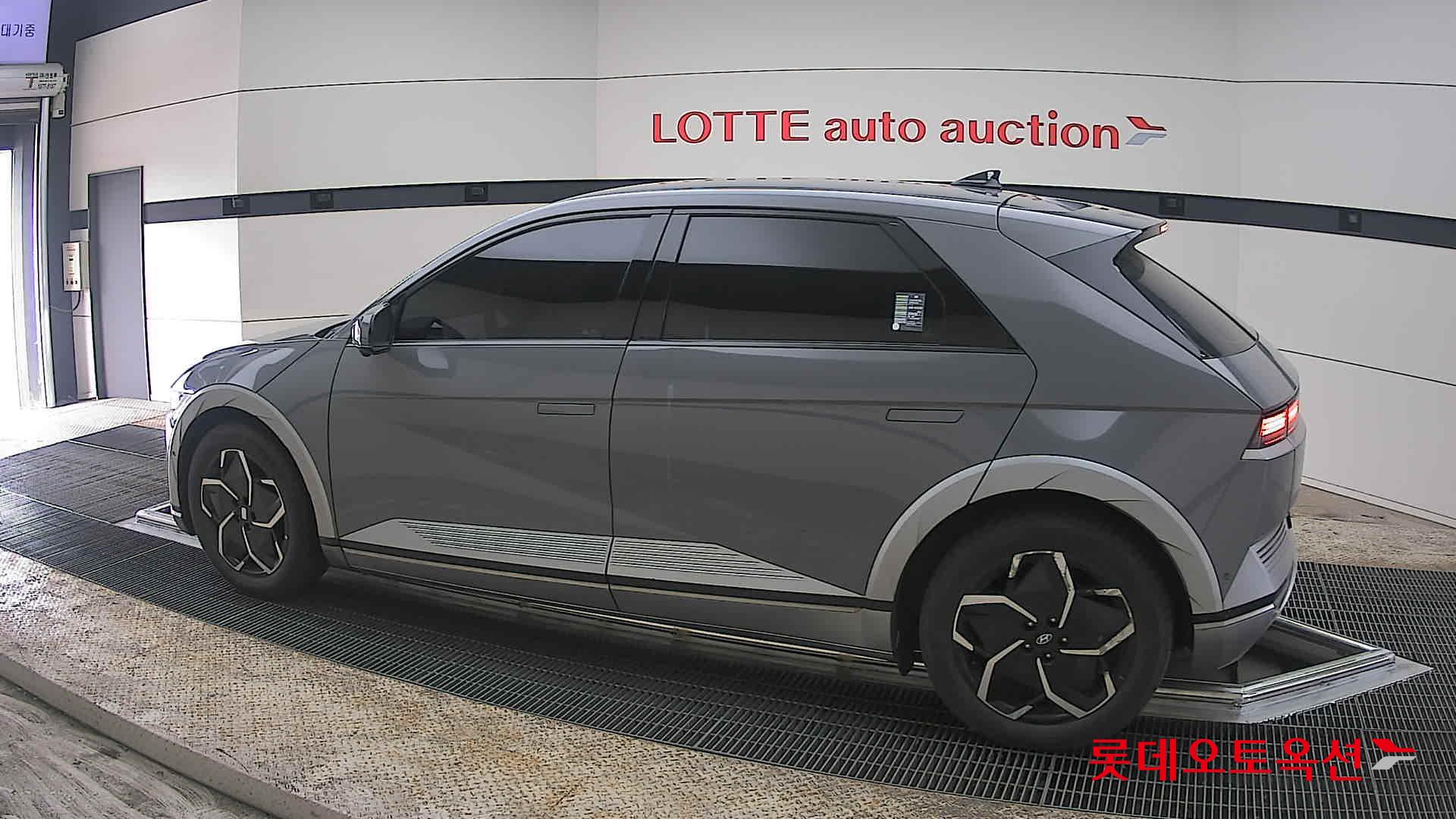 هيونداي أيونيك