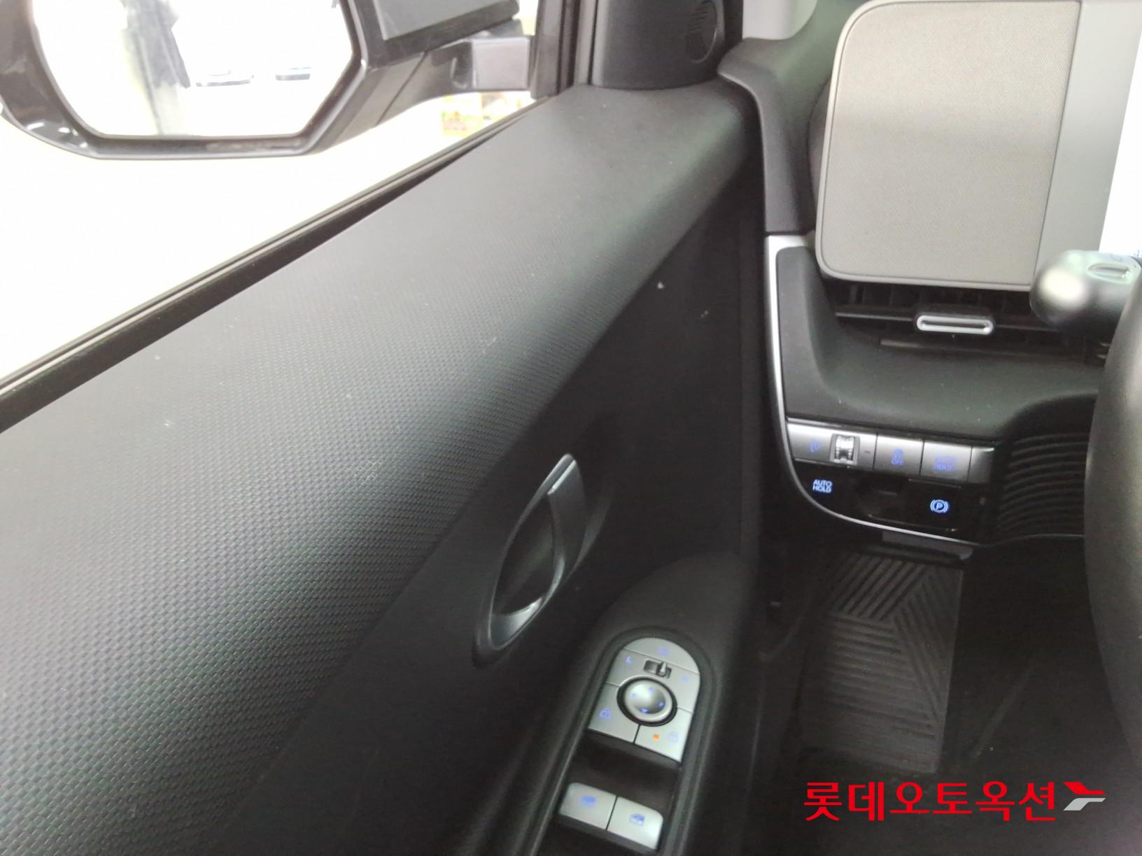 هيونداي أيونيك