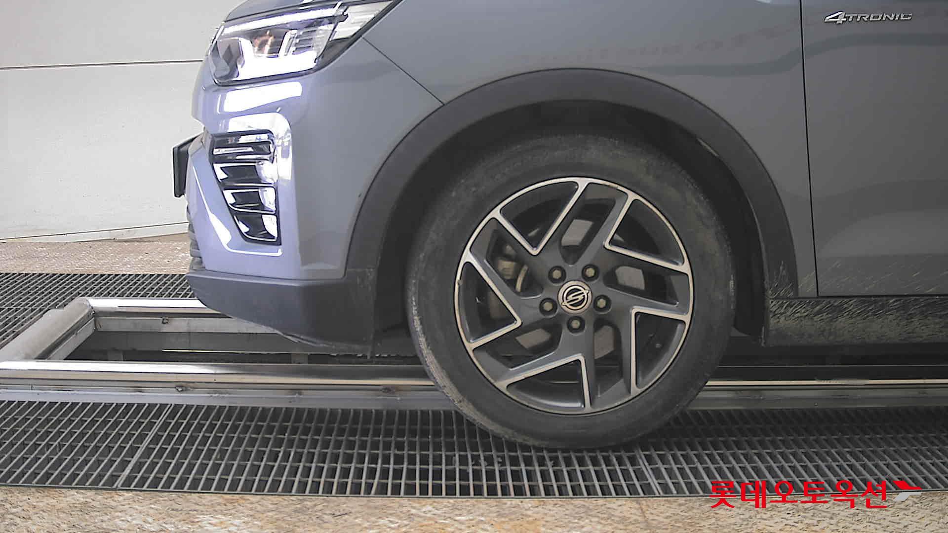 سانغ يونغ تيفولي