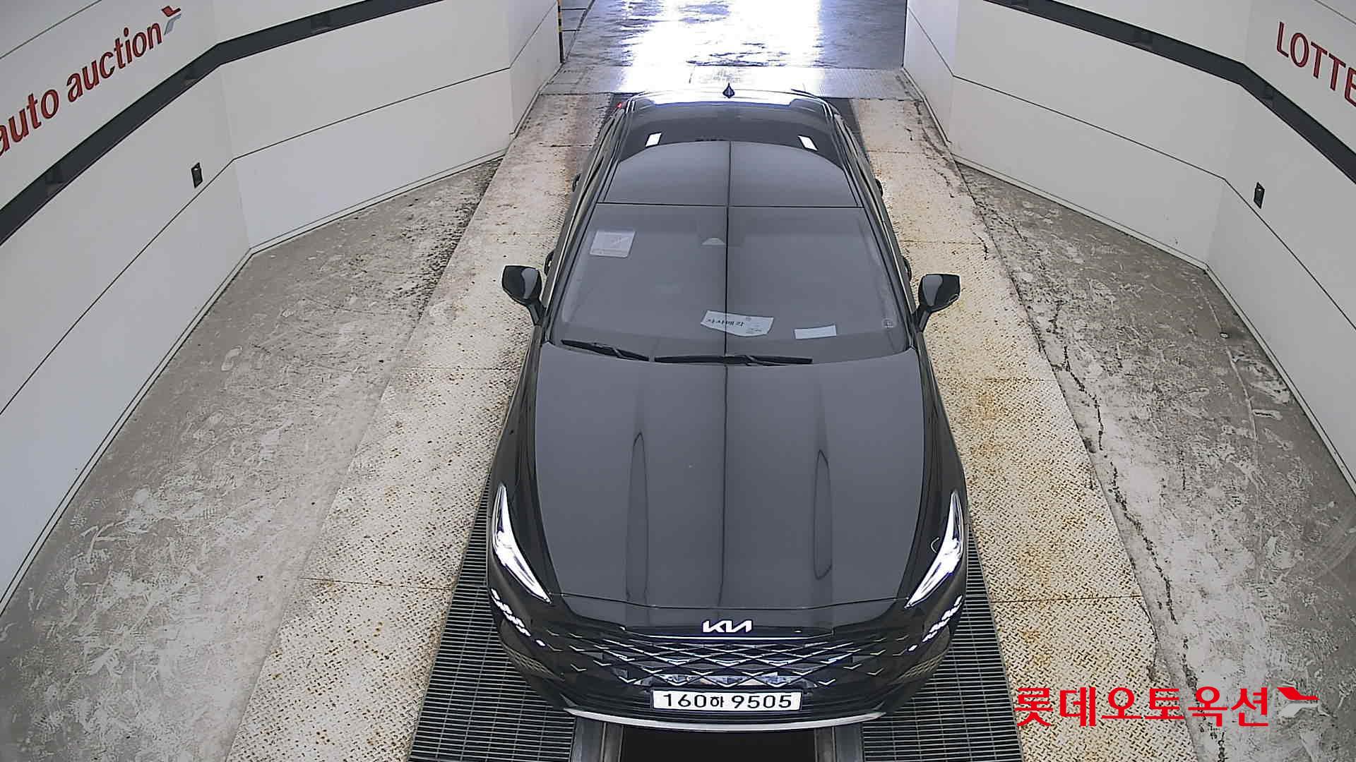 2022 - kia k8