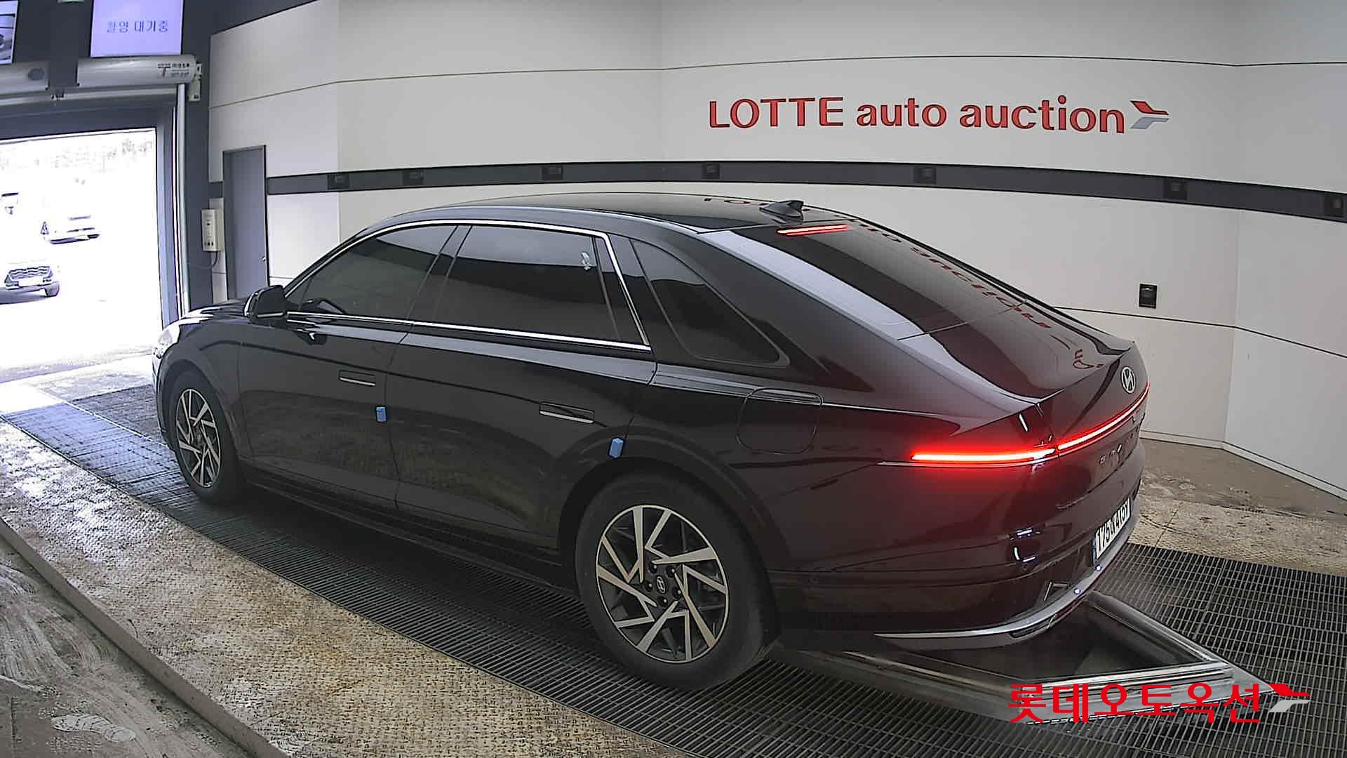 هيونداي أزيرا