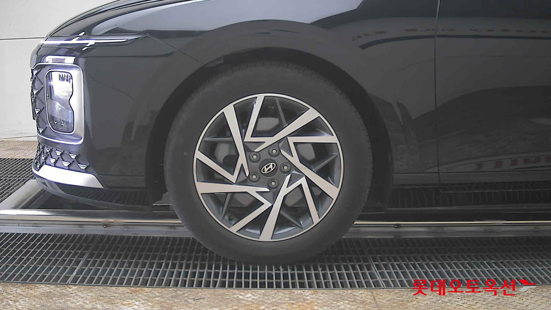 هيونداي أزيرا