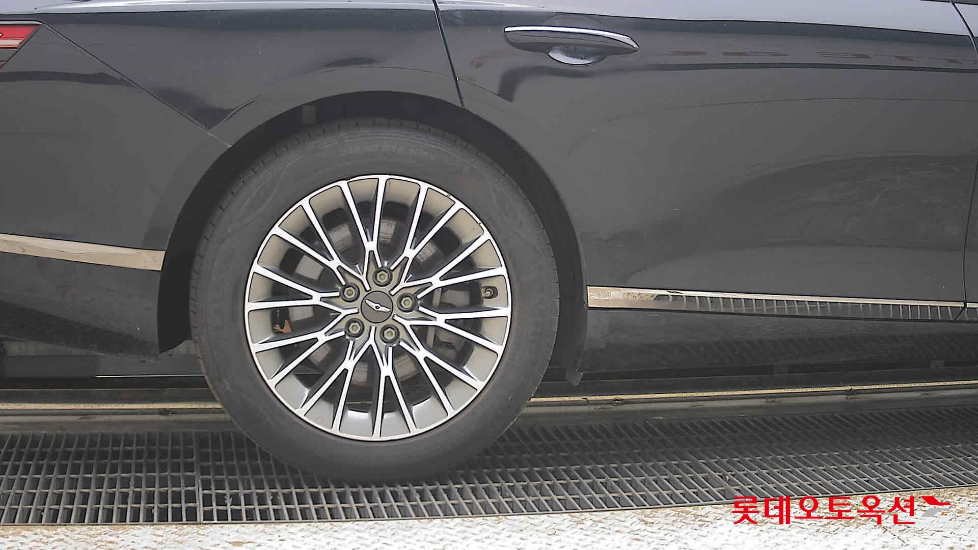 2023 - genesis g80