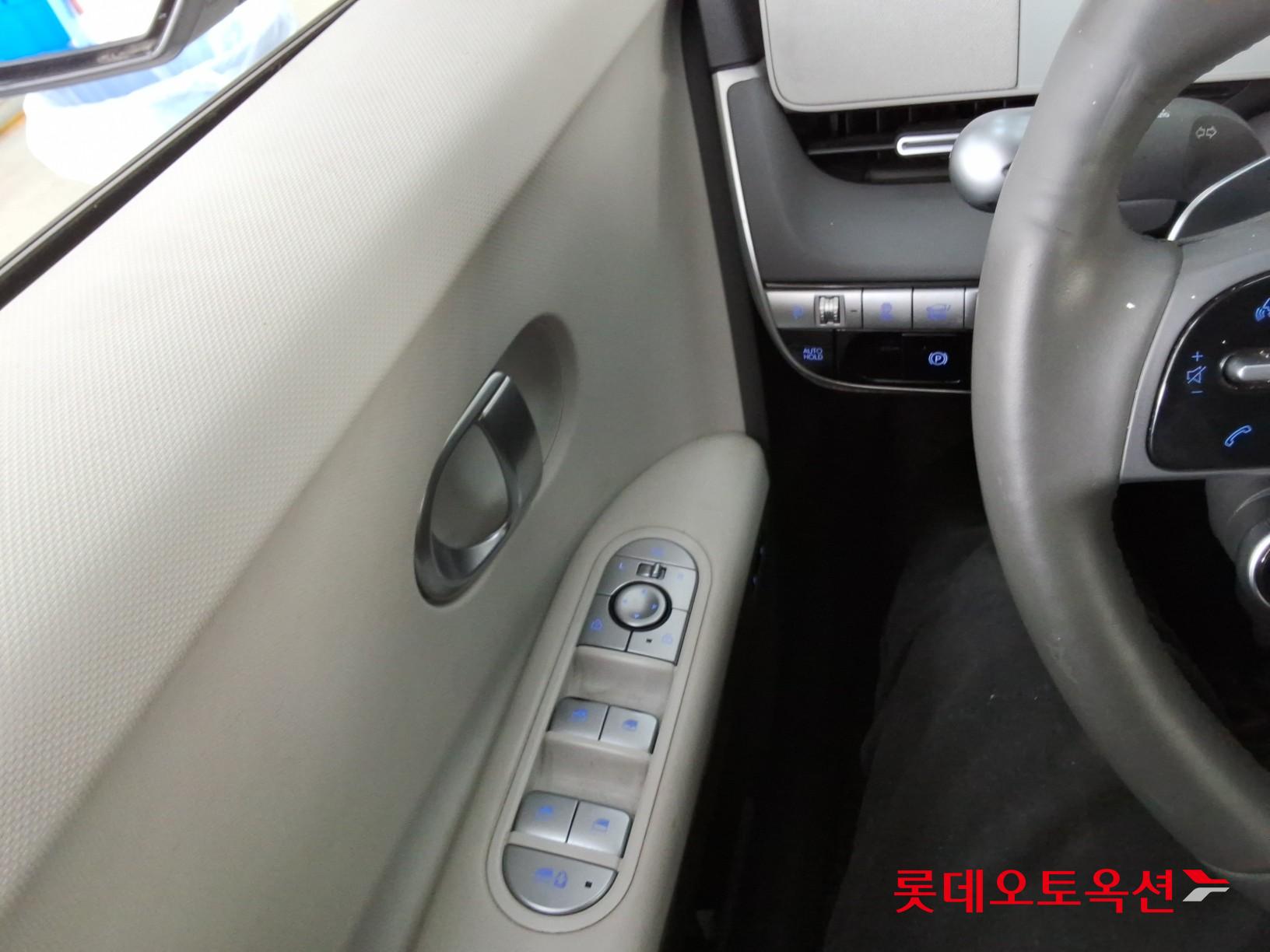 هيونداي أيونيك