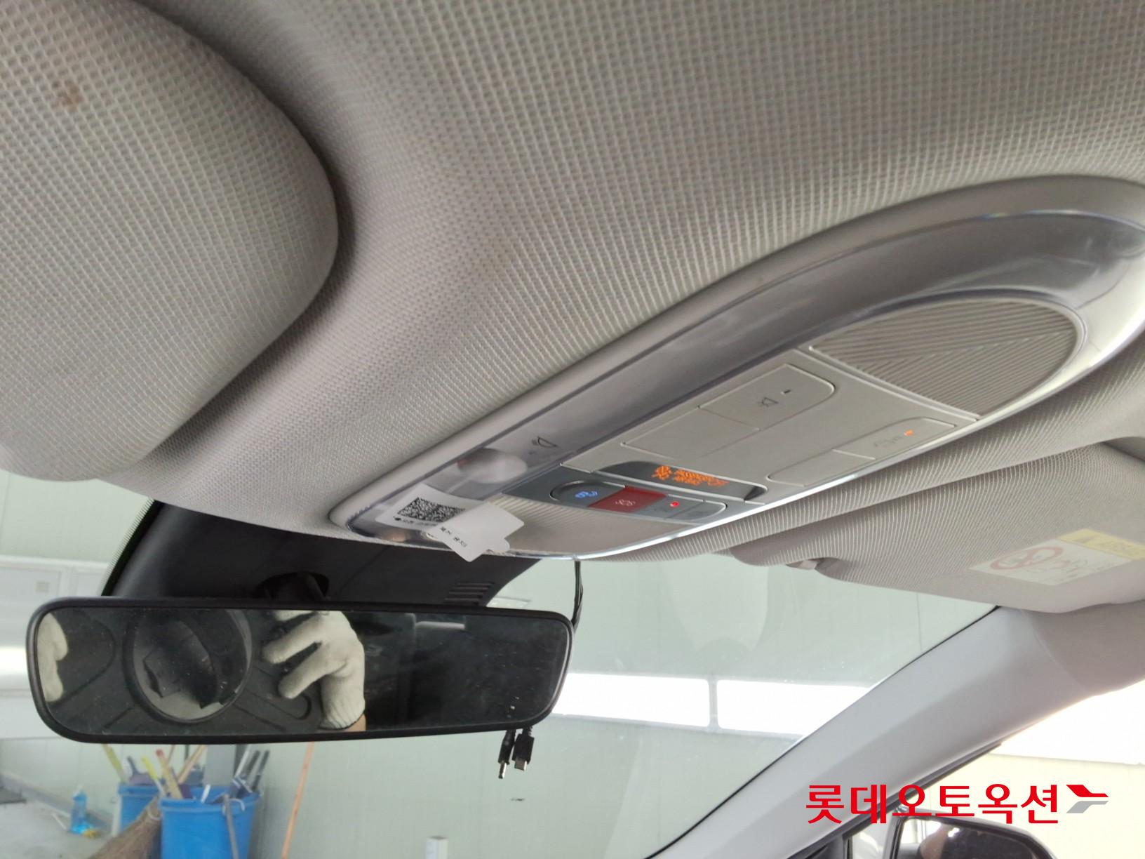 هيونداي أيونيك