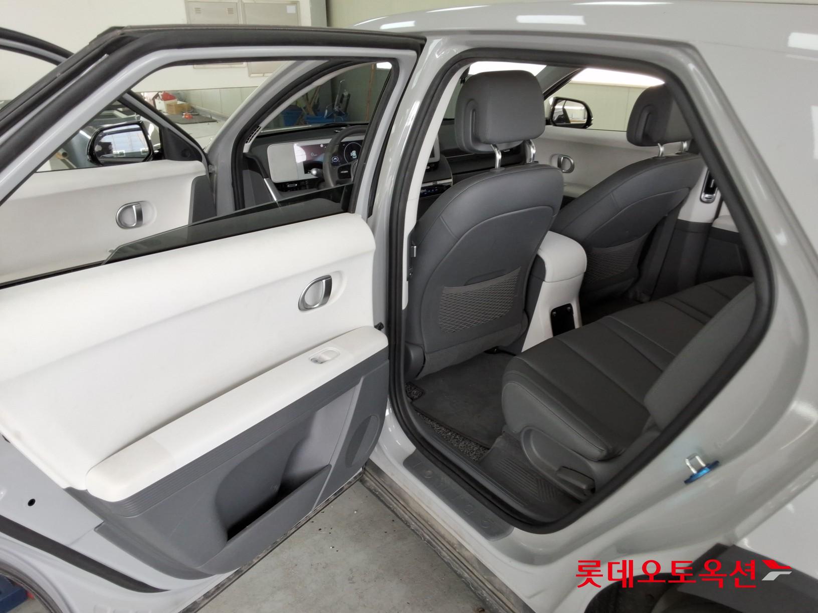 هيونداي أيونيك