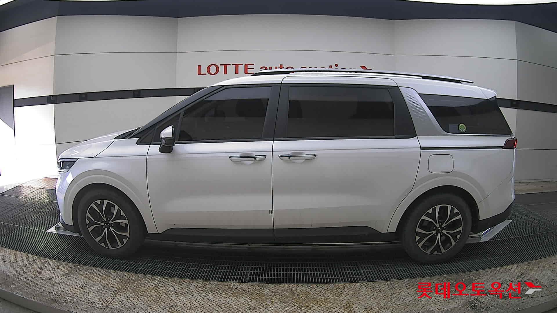 كيا كارنفال