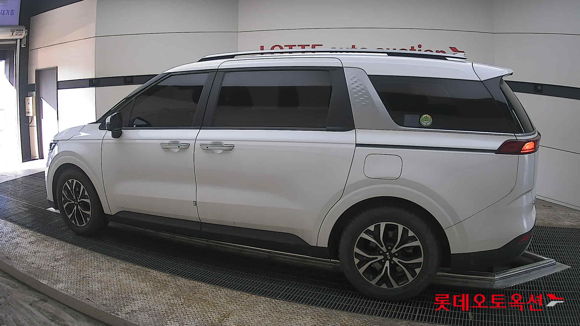 كيا كارنفال