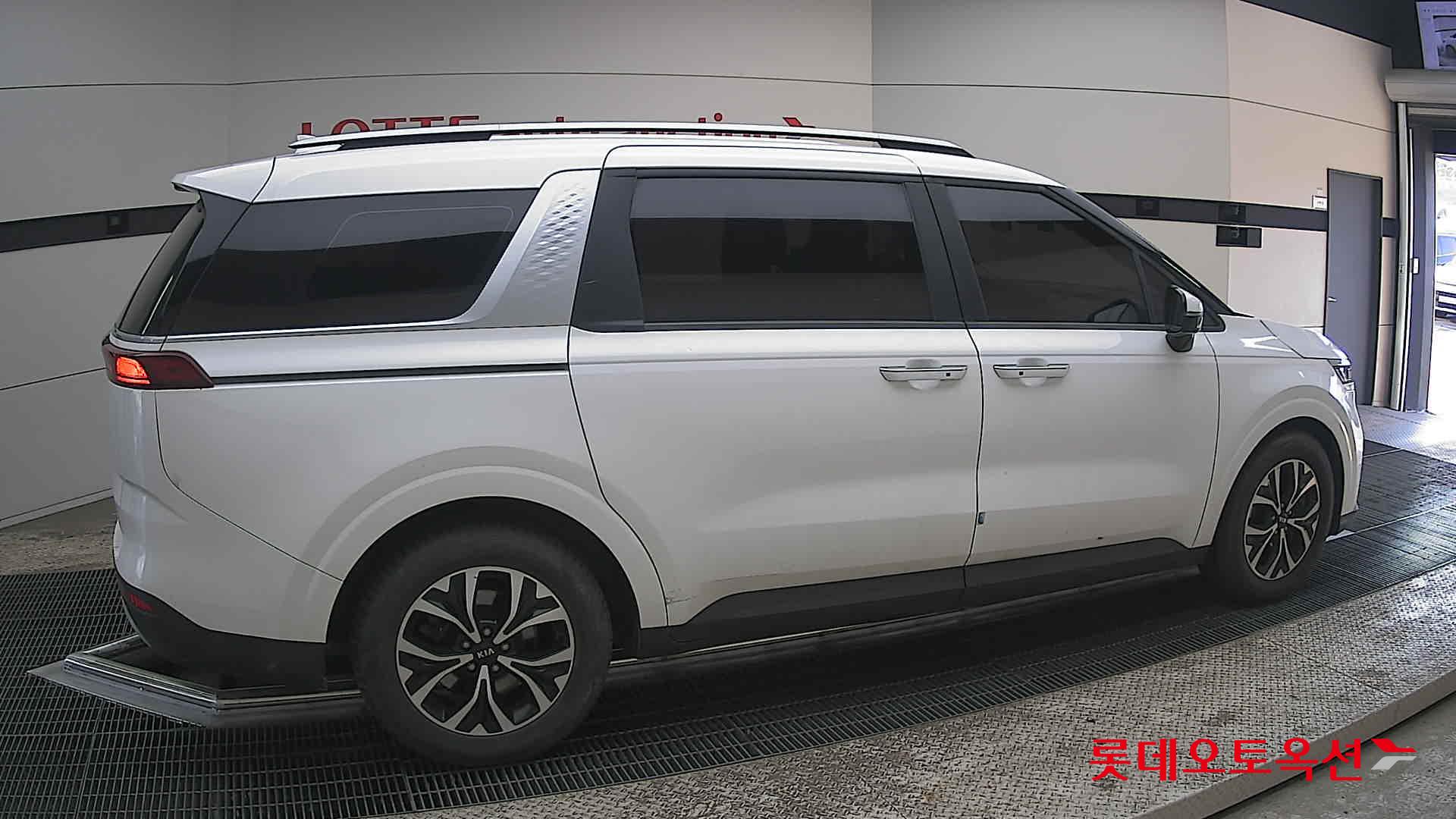 كيا كارنفال